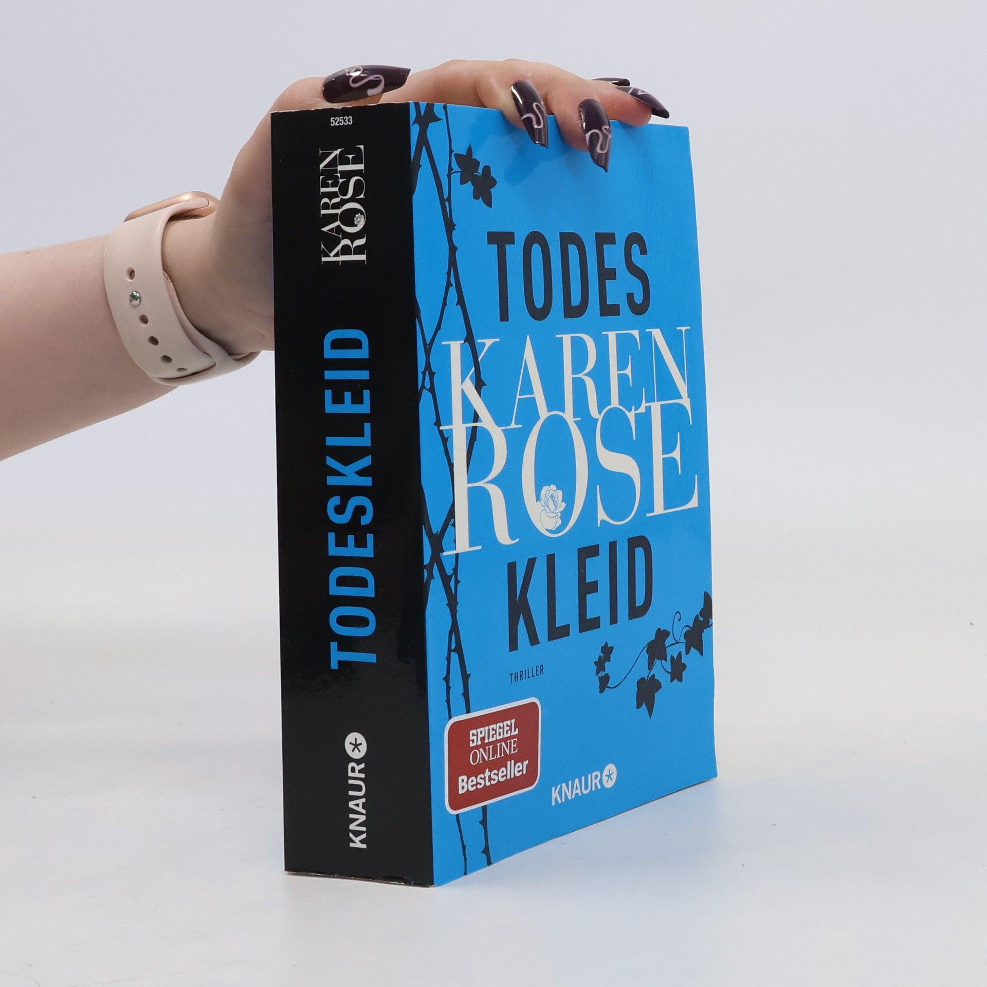 Karen Rose Todeskleid