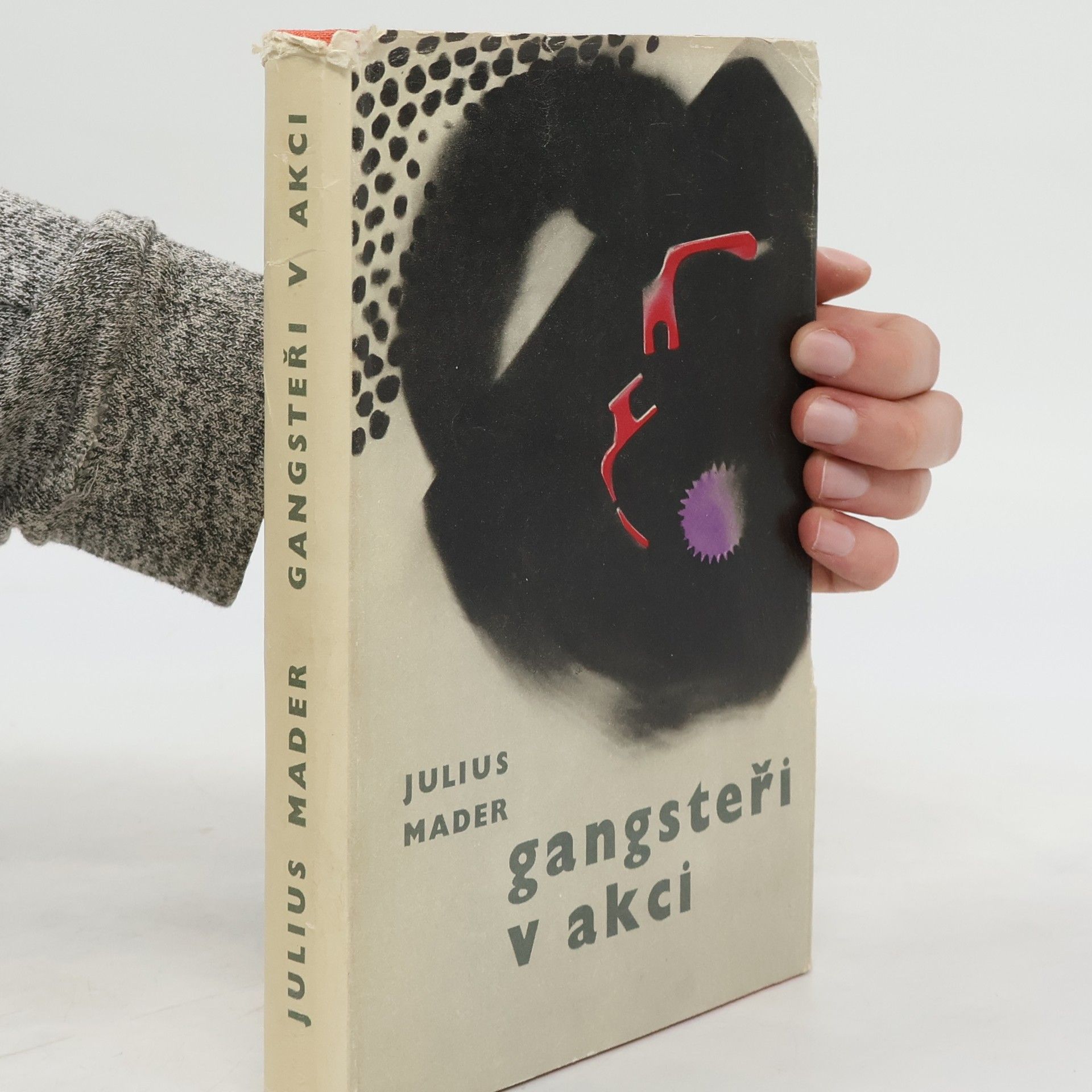 Julius Mader Gangsteři v akci