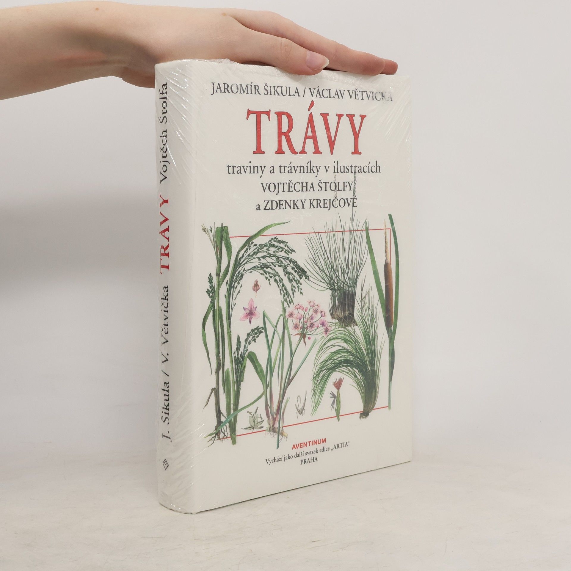 Václav Větvička Trávy, traviny a trávníky v ilustracích Vojtěcha Štolfy a Zdenky Krejčové