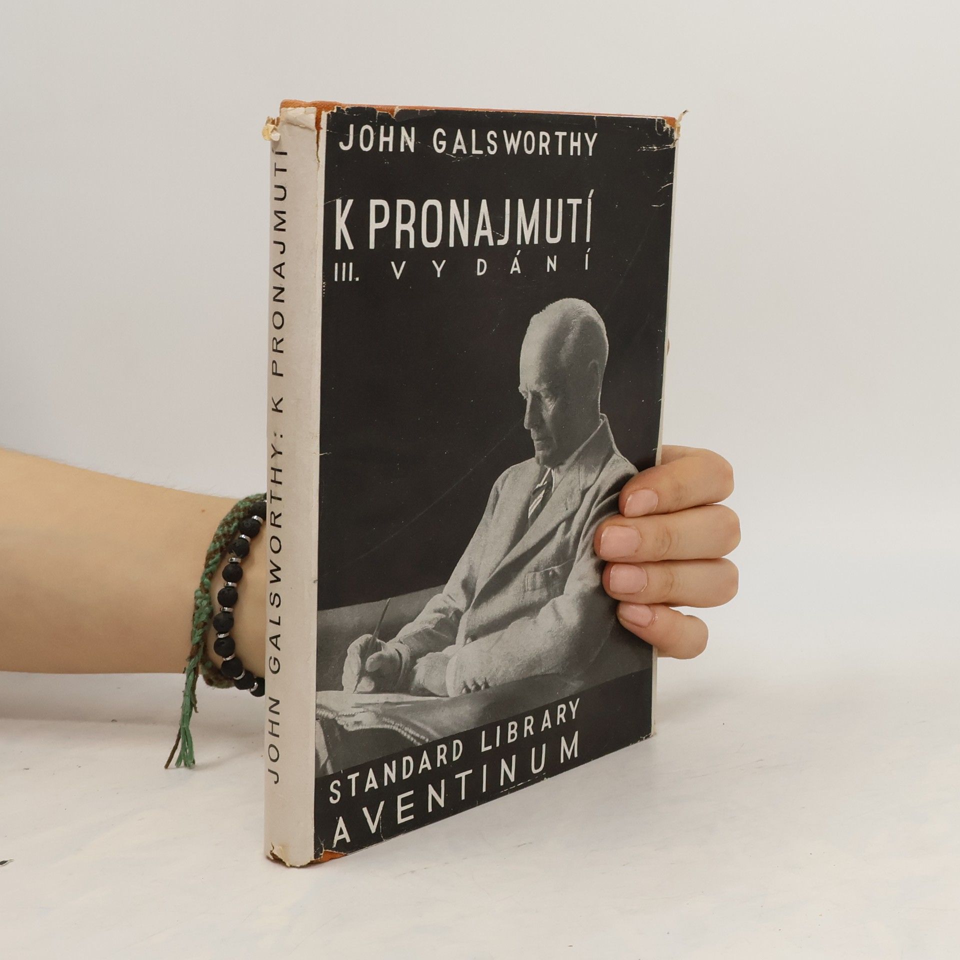 John Galsworthy K pronajmutí . Sága rodu Forsytů III
