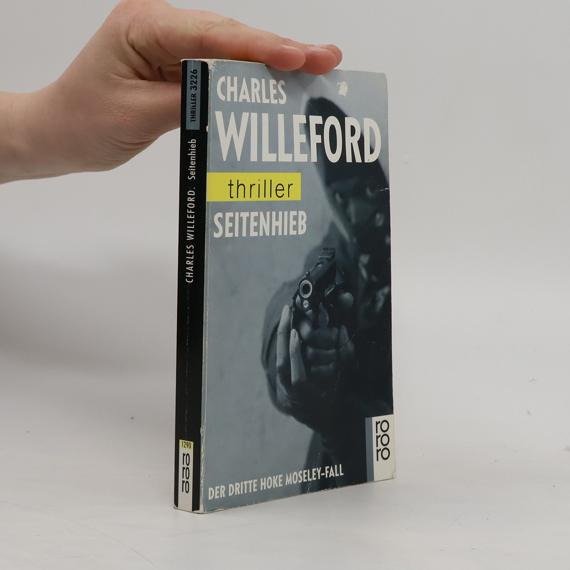 Charles Ray Willeford Seitenhieb