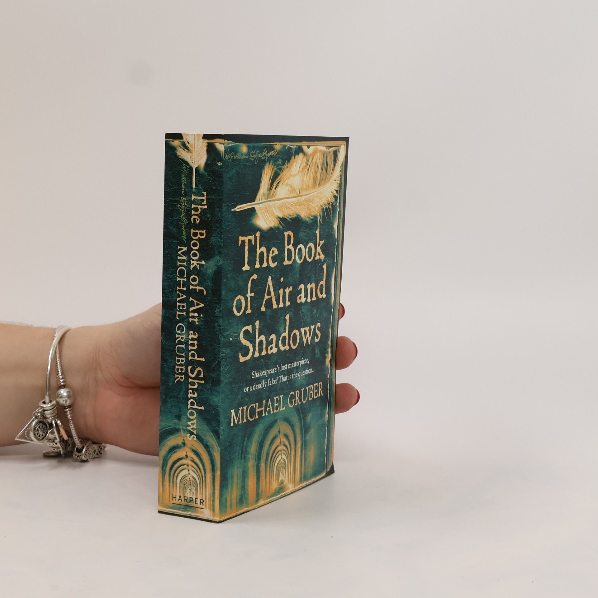 Michael Gruber The Book of Air and Shadows