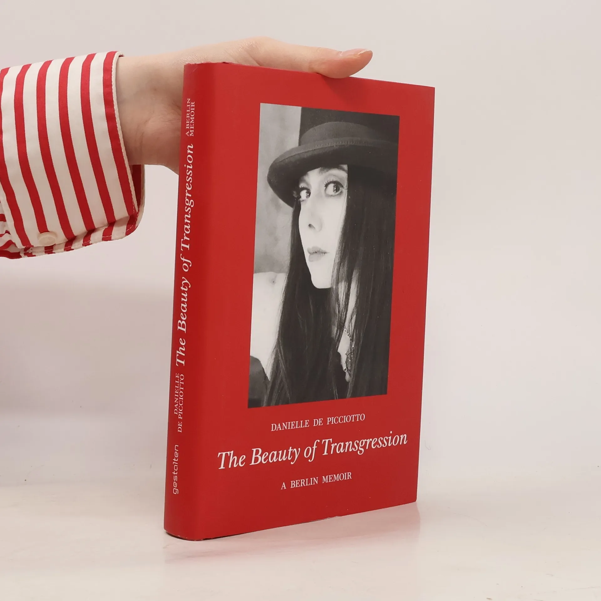 The beauty of transgression | Book | Danielle de Picciotto | EN