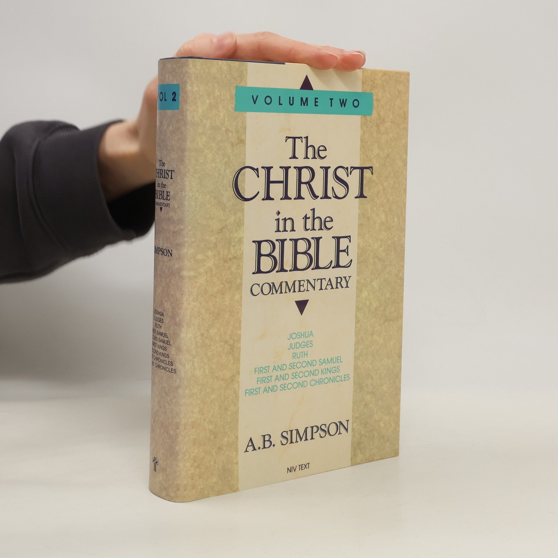 The Christ in the Bible Commentary
