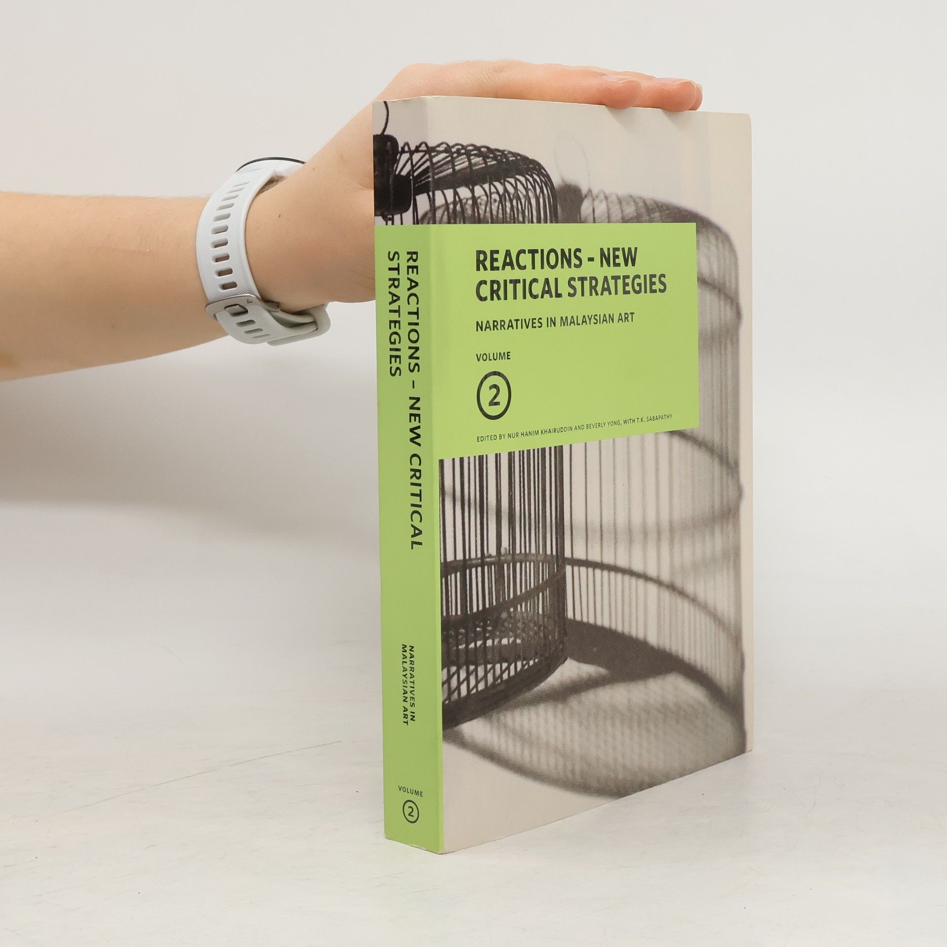 AA.VV. Reactions. New Critical Strategies 2