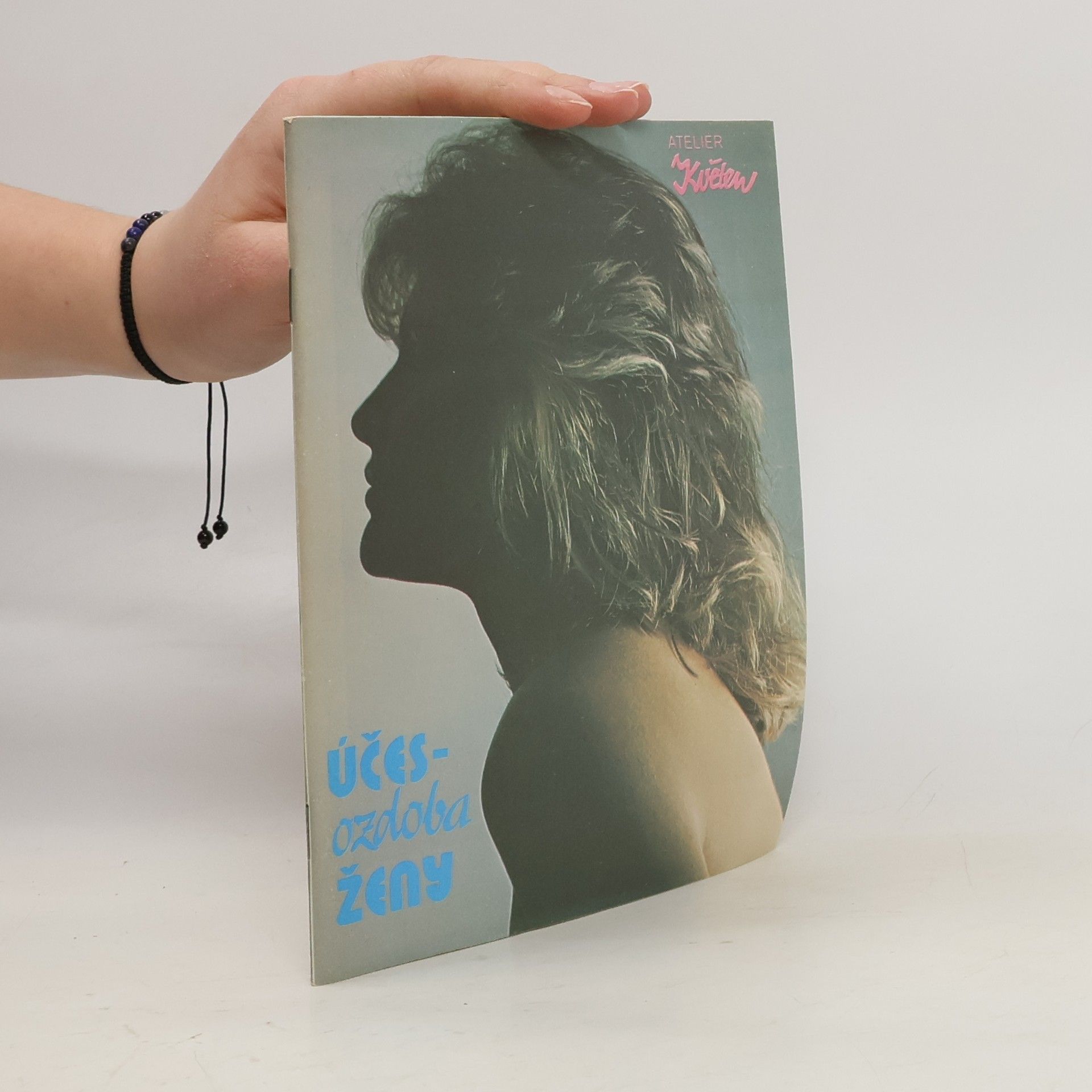 Kolektiv autorů Účes - ozdoba ženy 4/1990 č. 131