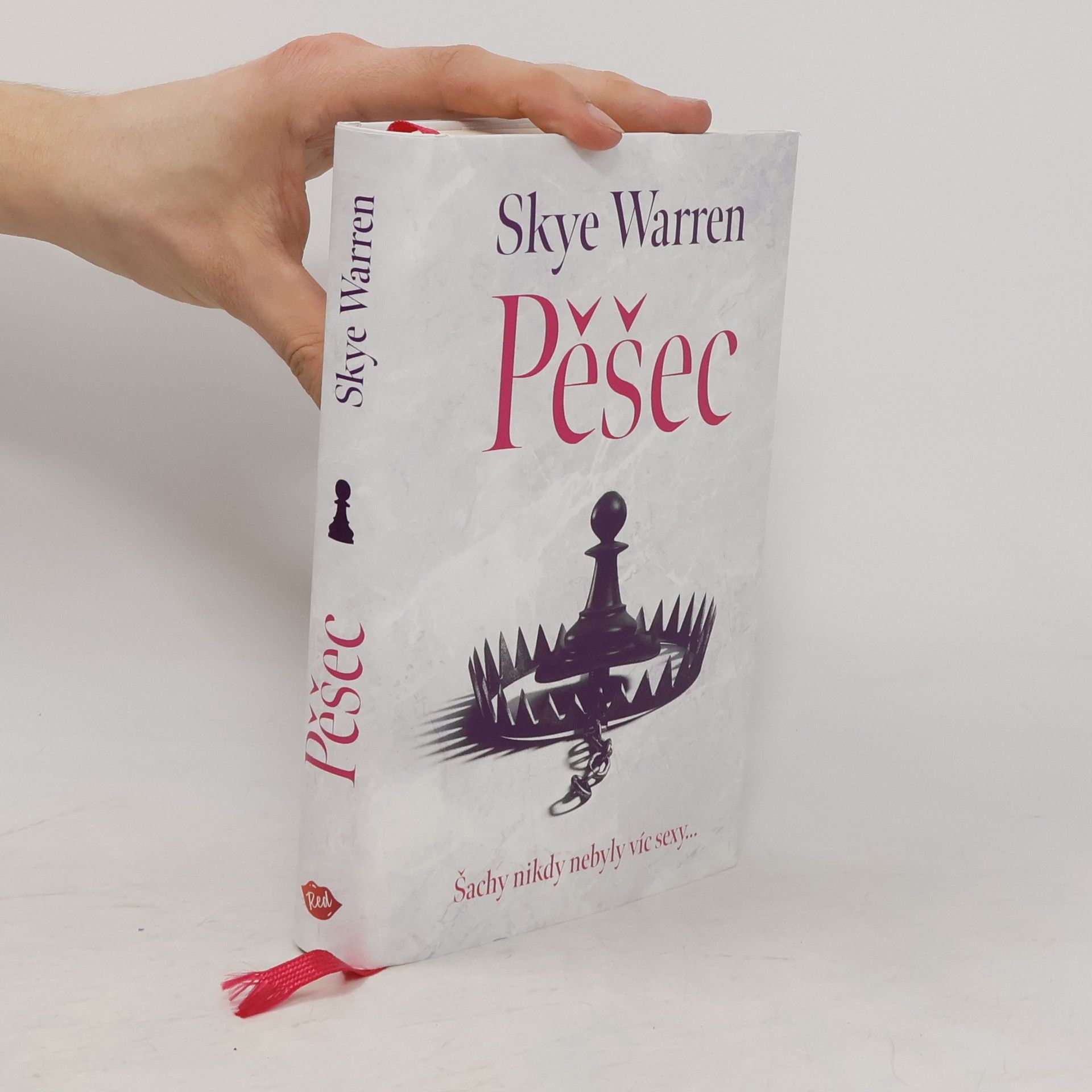 Skye Warren Pěšec