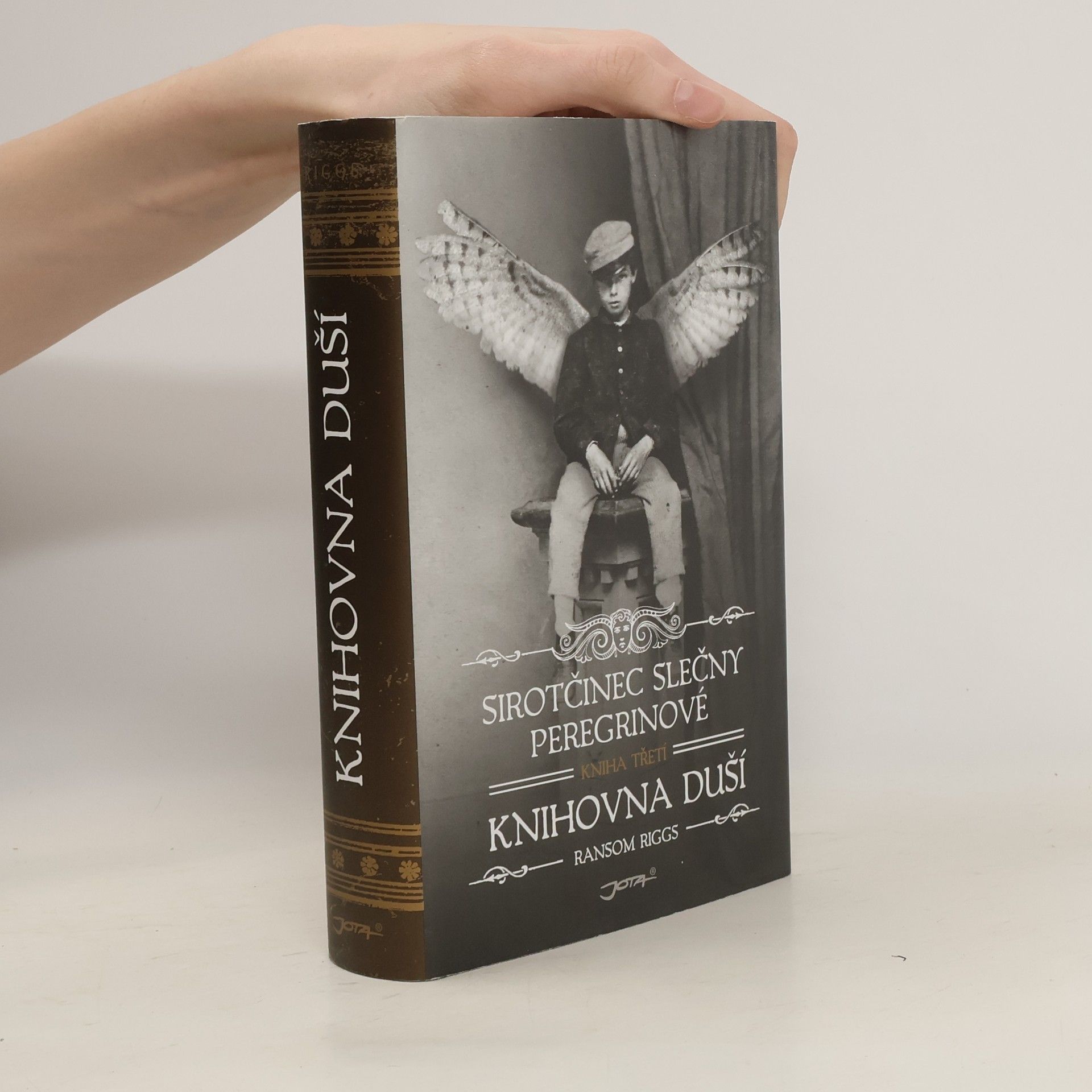Ransom Riggs Sirotčinec slečny Peregrinové Knihovna duší
