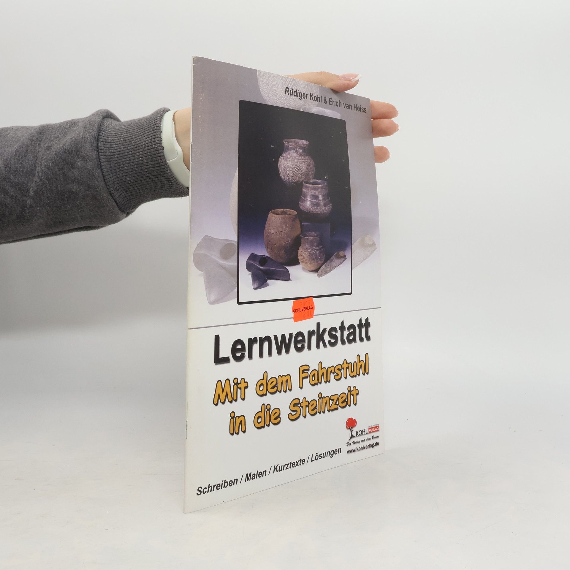Erich van Heiss Lernwerkstatt mit dem Fahrstuhl in die Steinzeit