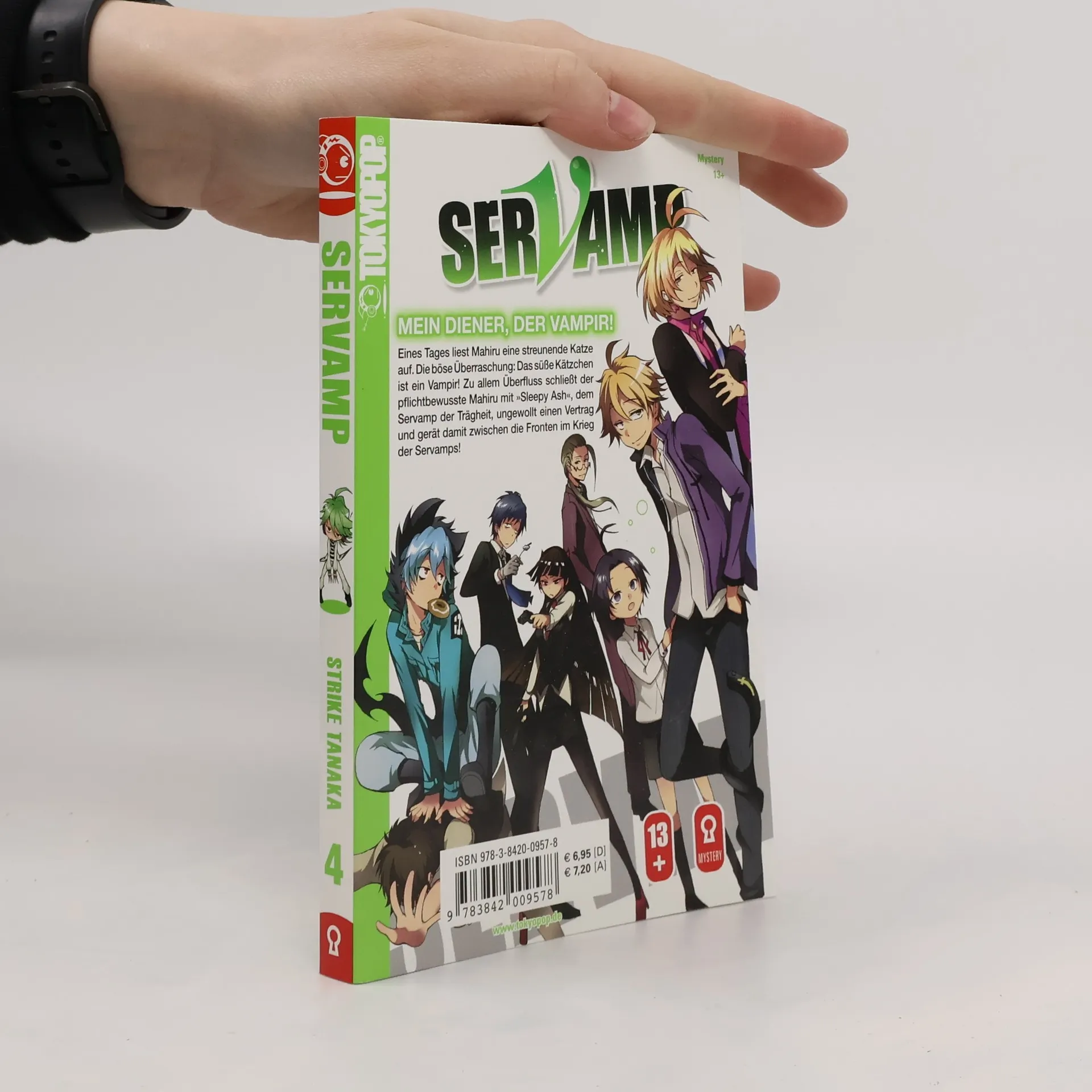 Servamp 4 | Buch | Strike Tanaka