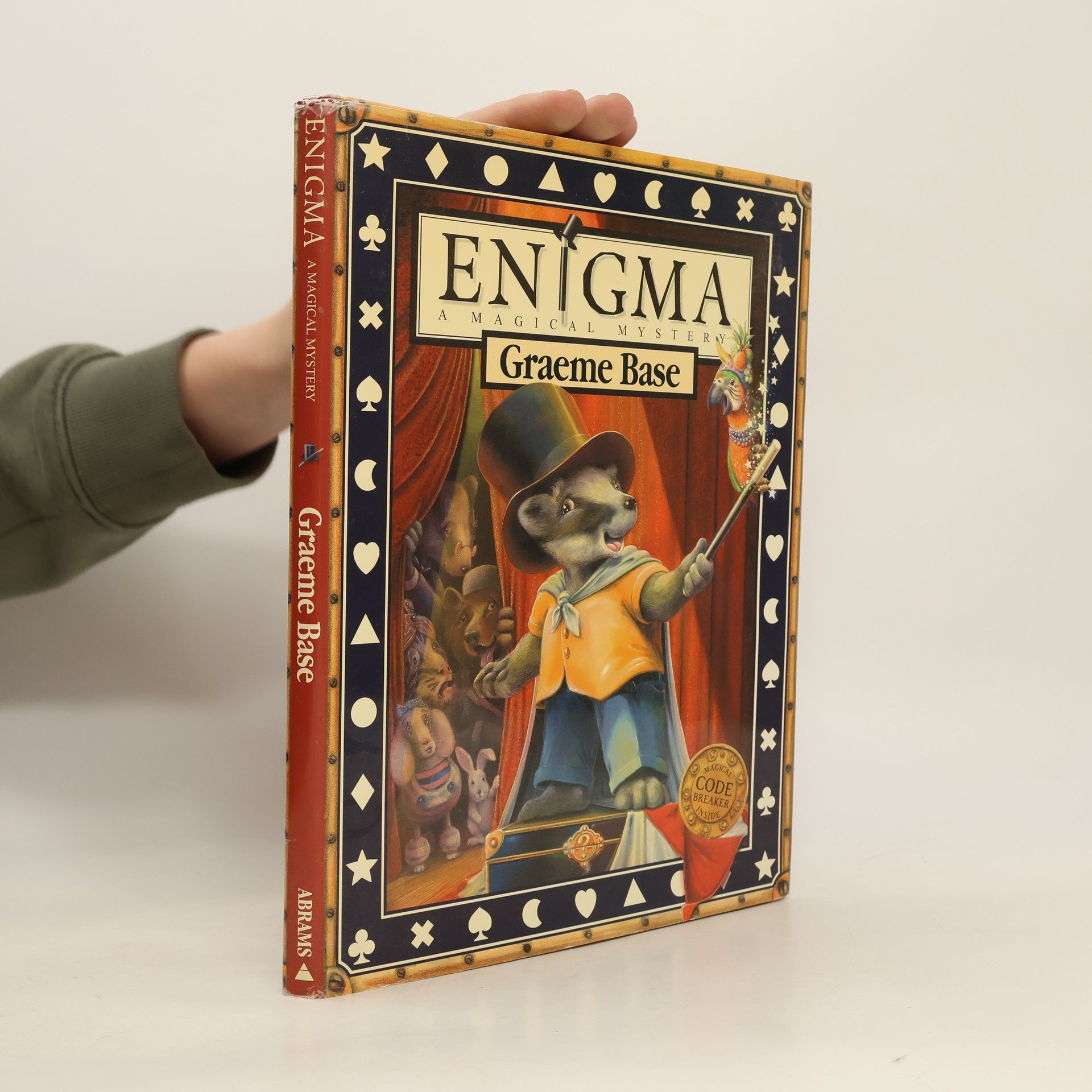 Graeme Base Enigma. A Magical Mystery