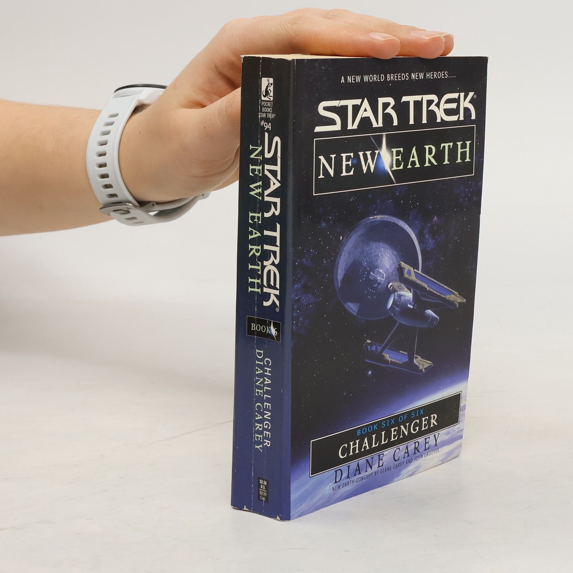 Diane Carey Star Trek New Earth: Challenger Book. 6.
