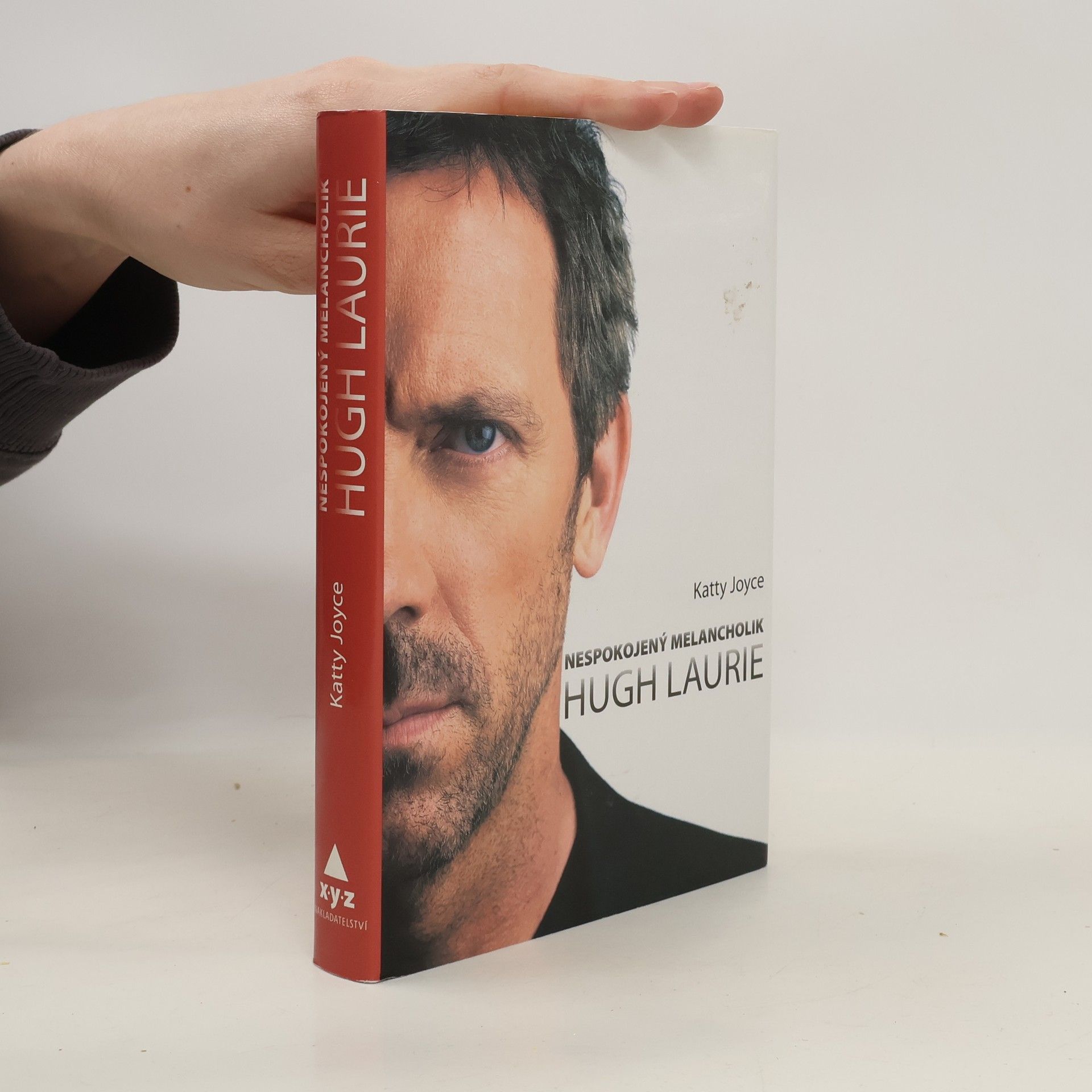 Kateřina Hejlová Nespokojený melacholik Hugh Laurie