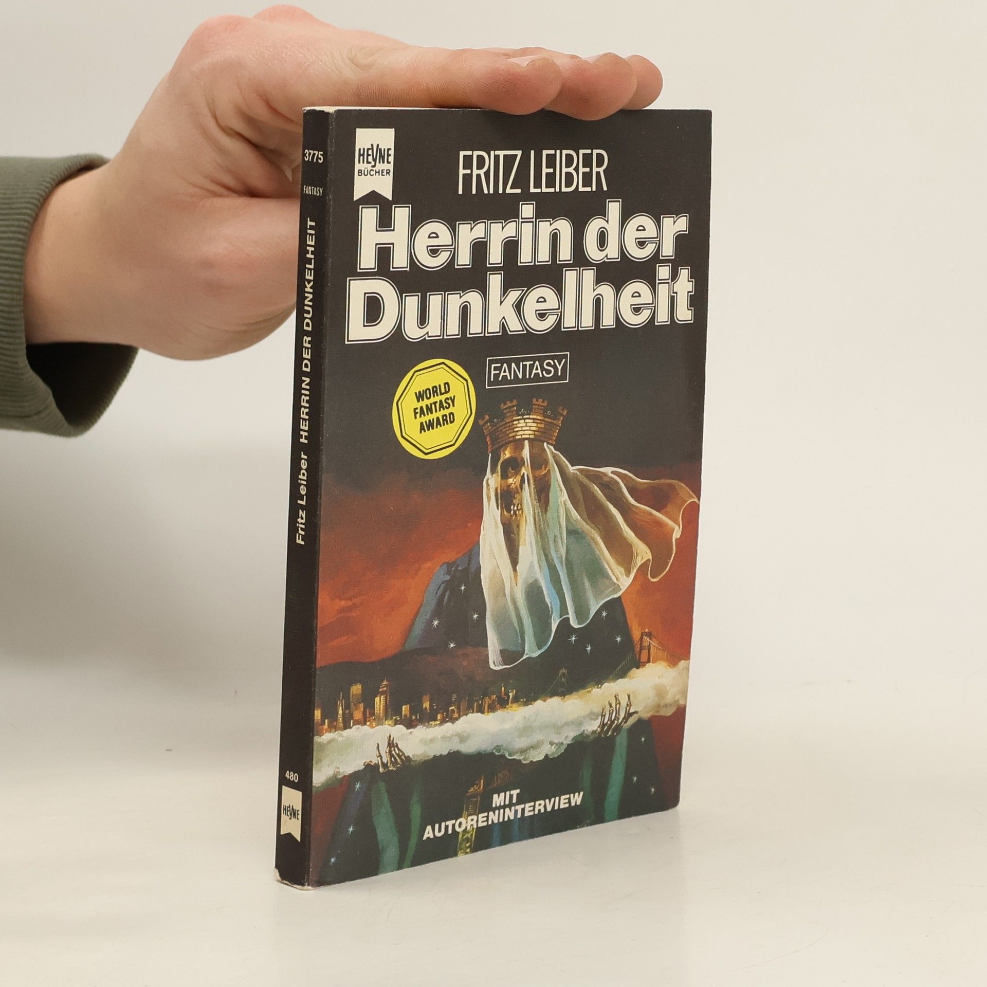 Fritz Leiber Herrin der Dunkelheit. Mit einem Interview des Autors.