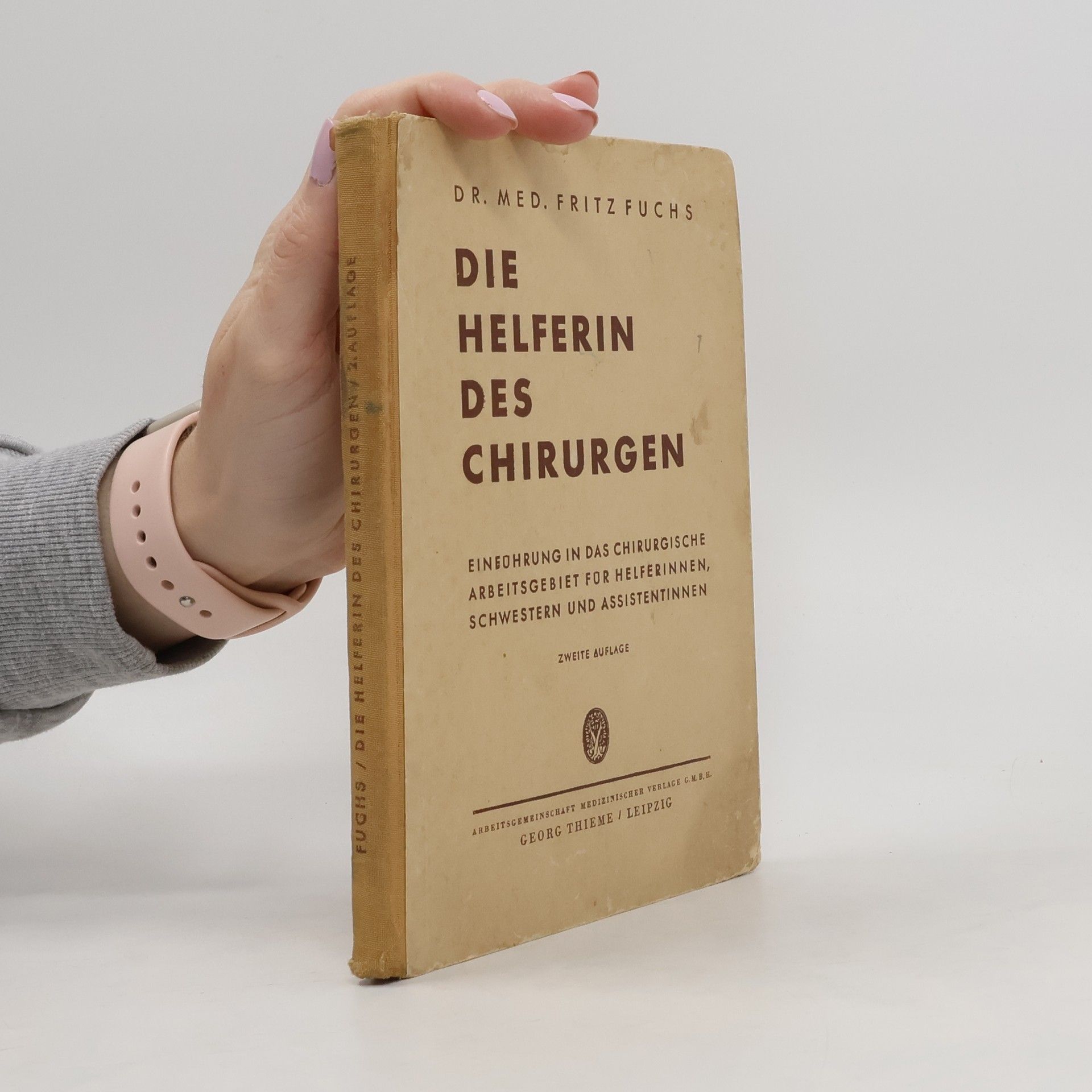 Fritz Fuchs Die Helferin des Chirurgen