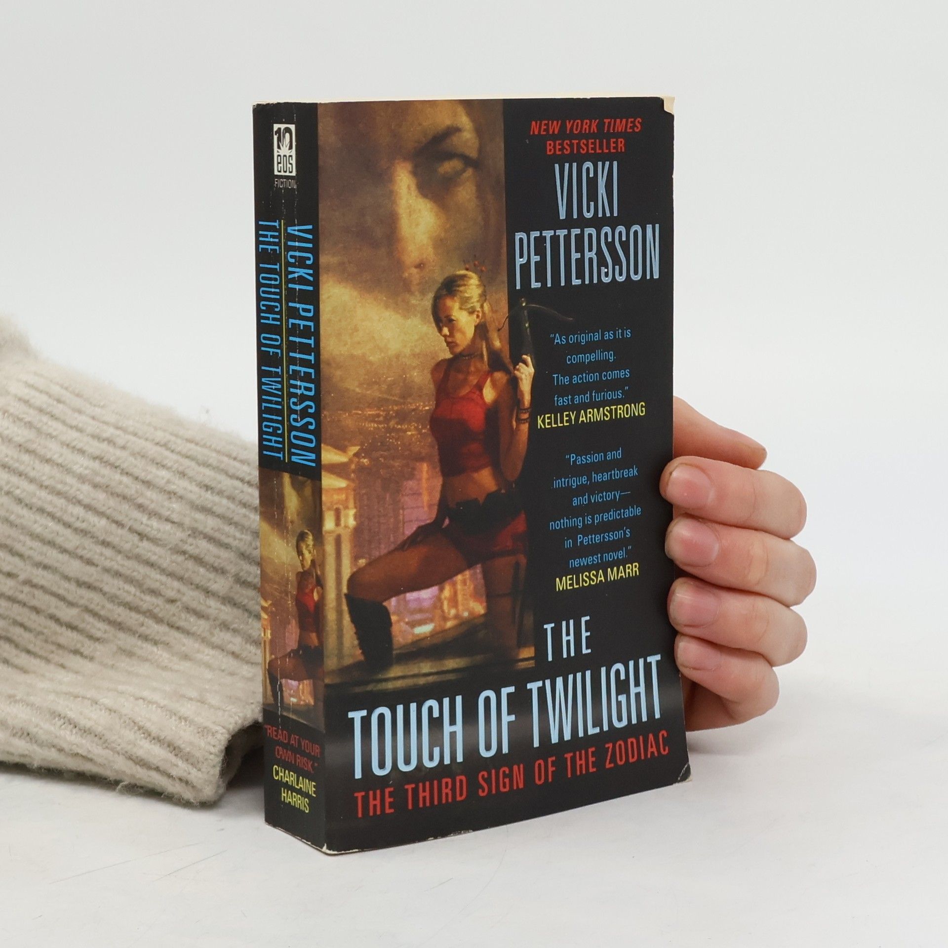 Vicki Pettersson The Touch of Twilight
