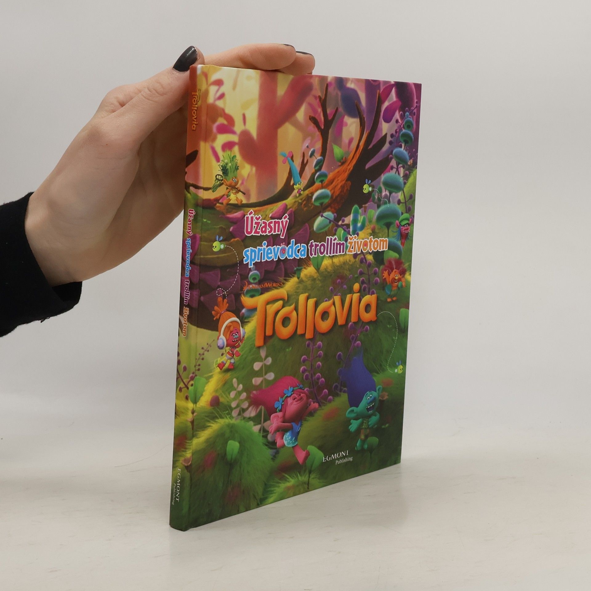 kolektiv Trollovia: úžasný sprievodca trollím životom