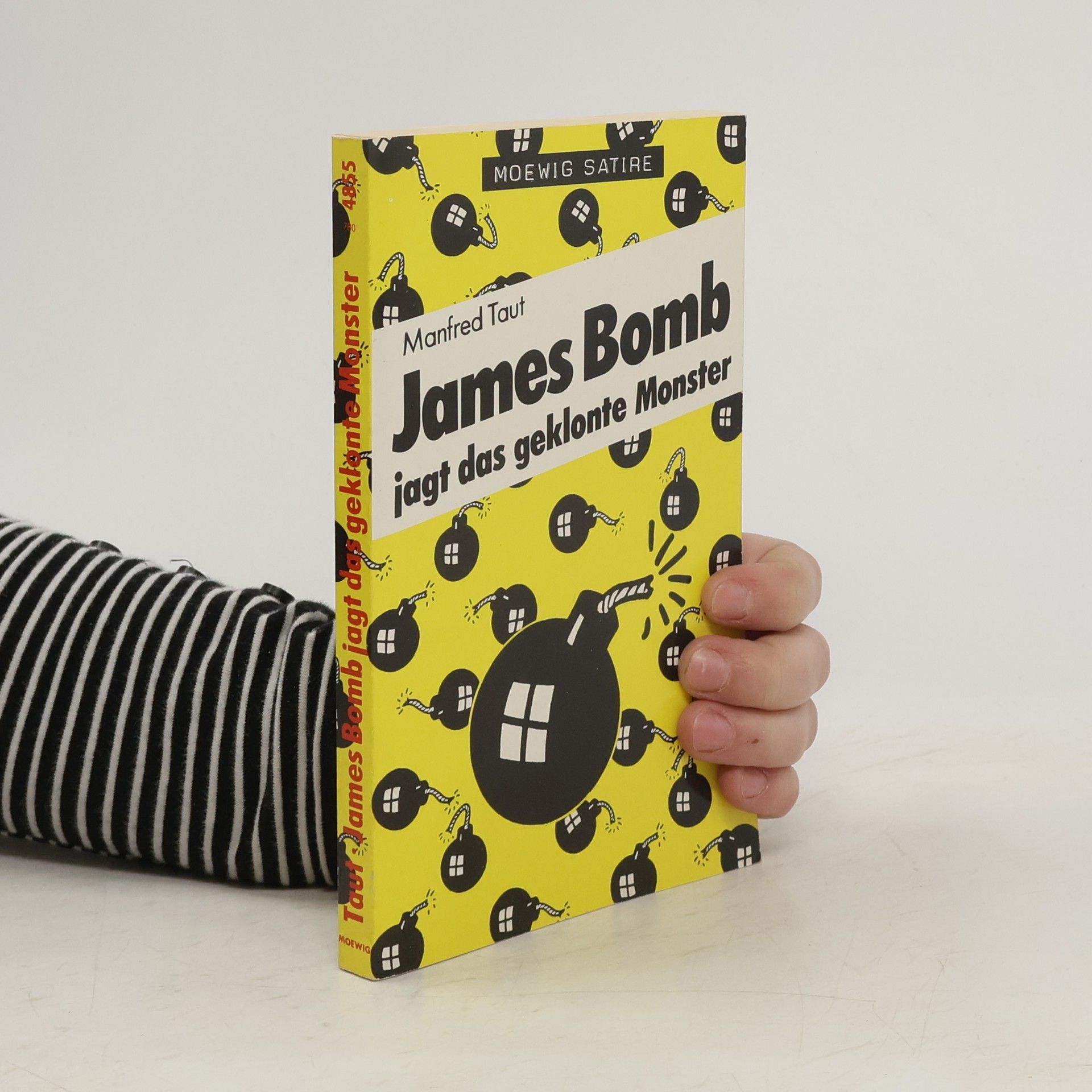 Manfred Taut James Bomb jagt das geklonte Monster