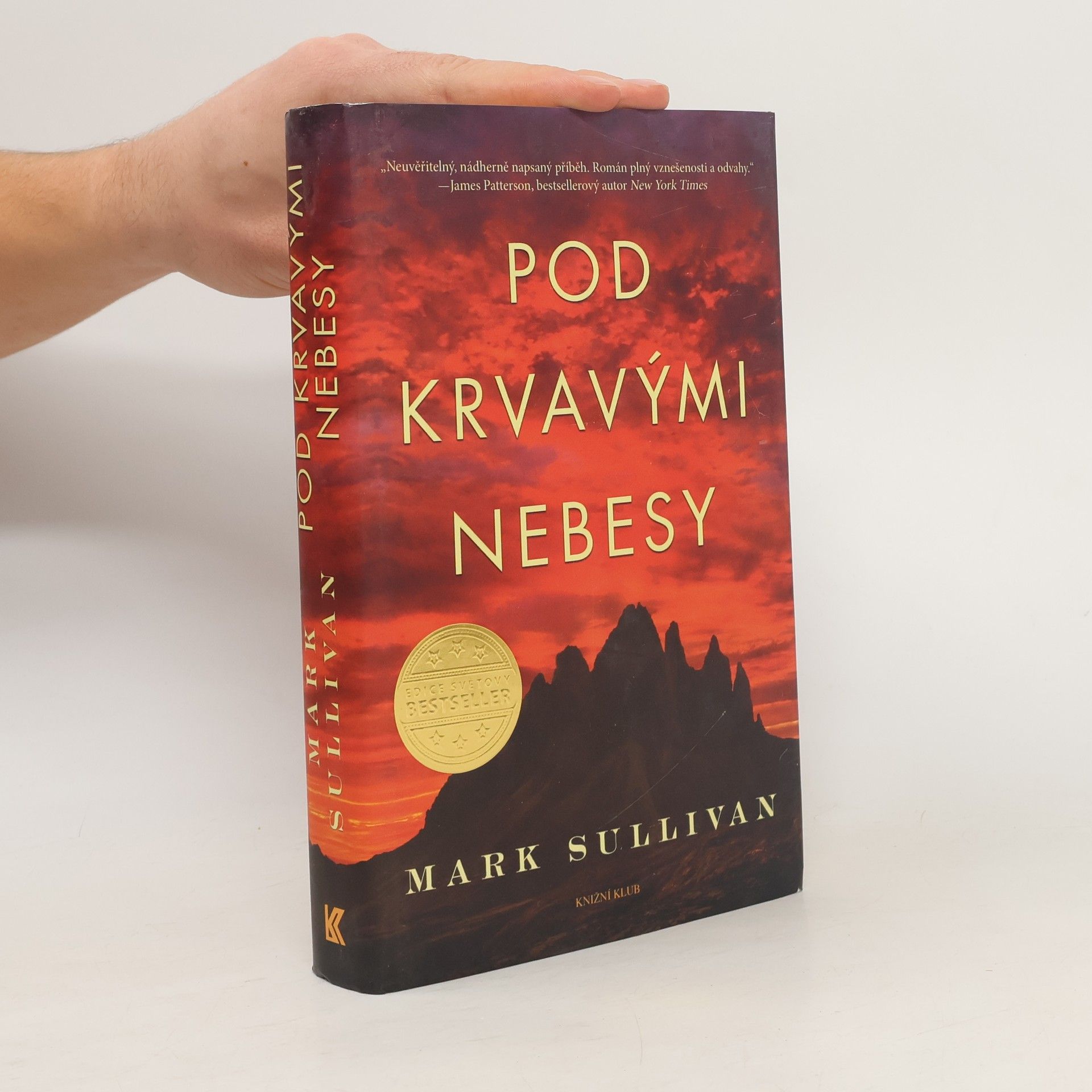 Mark Sullivan Pod krvavými nebesy