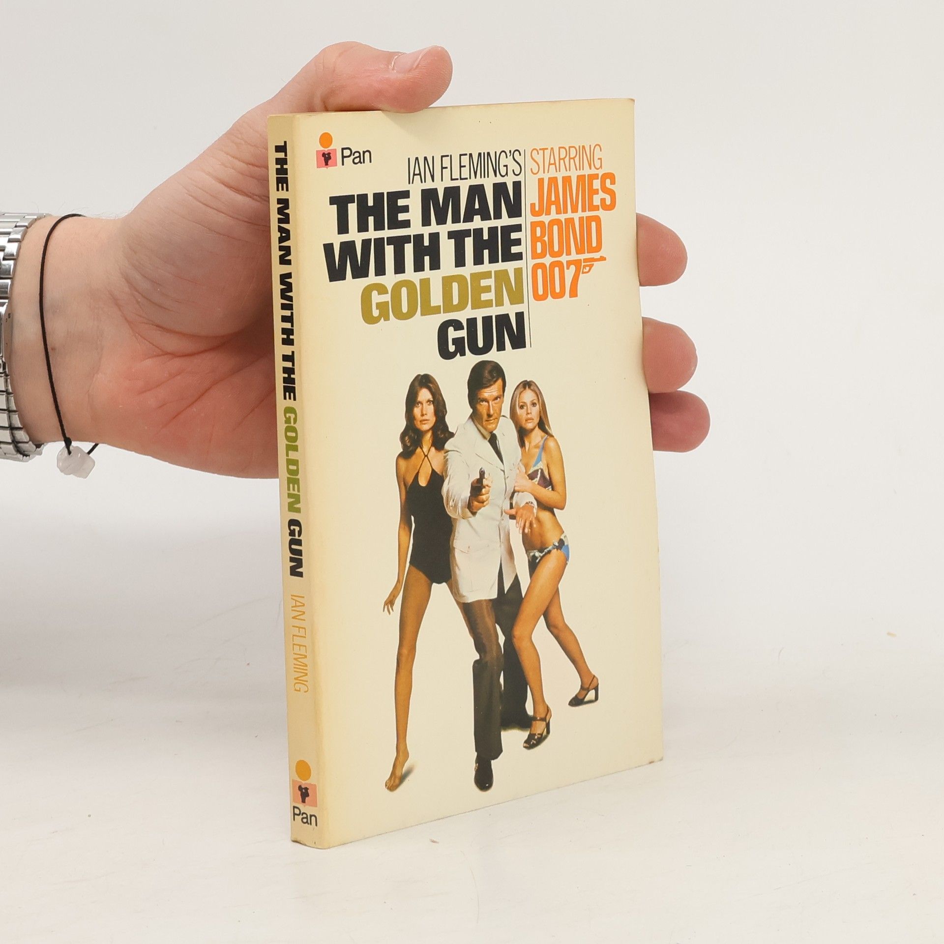 Ian Fleming The Man With the Golden Gun
