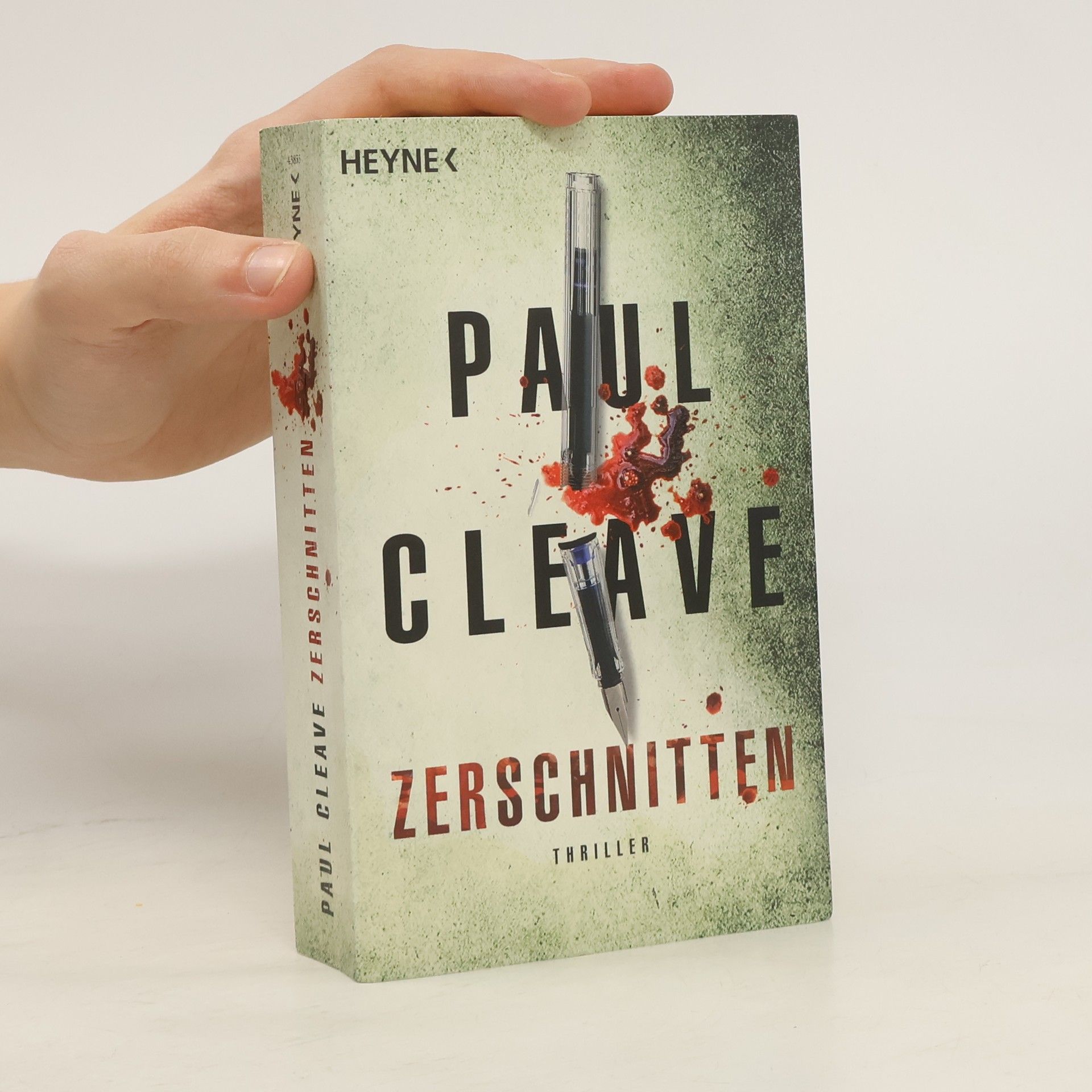 Paul Cleave Zerschnitten