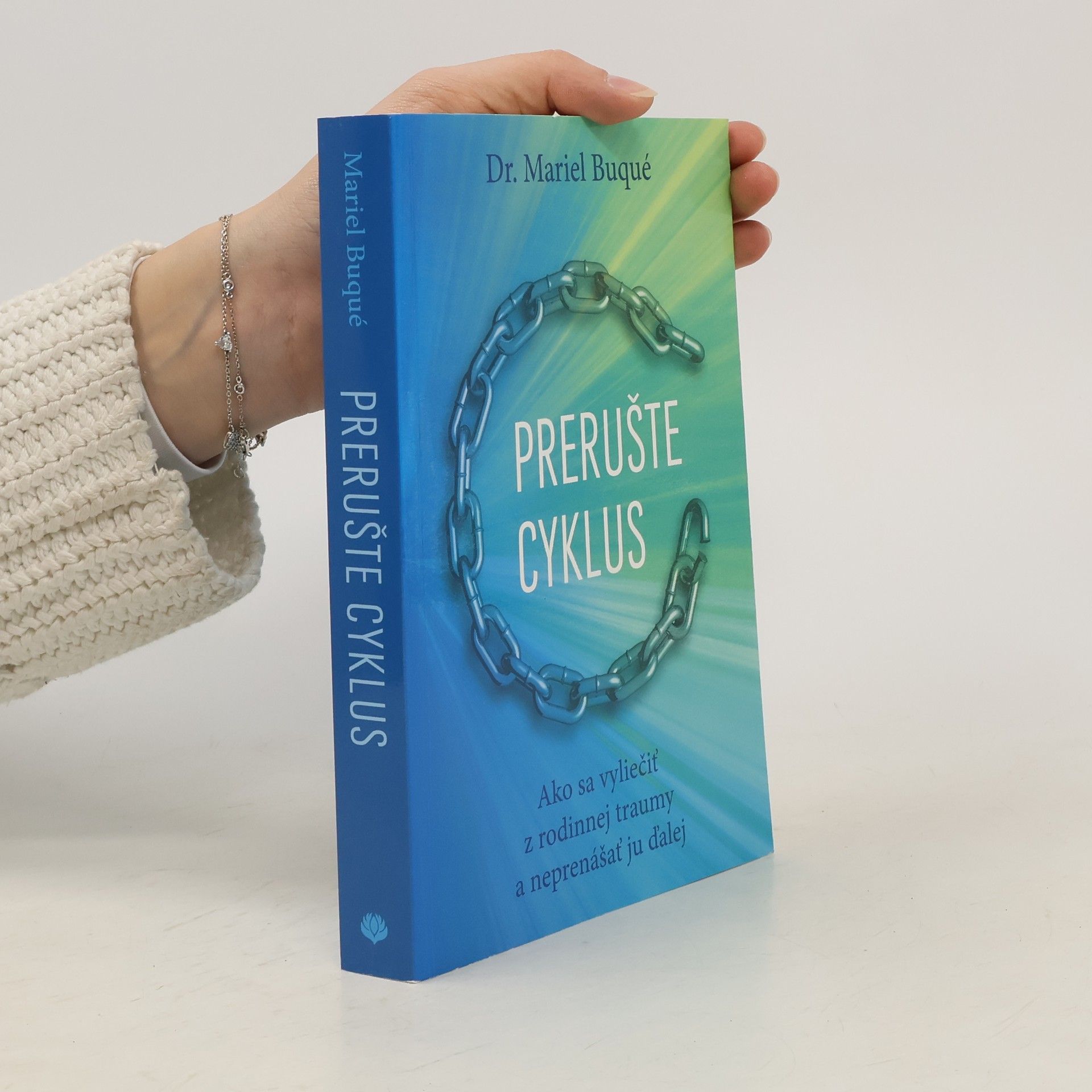 Mariel Buqué Přerušte cyklus