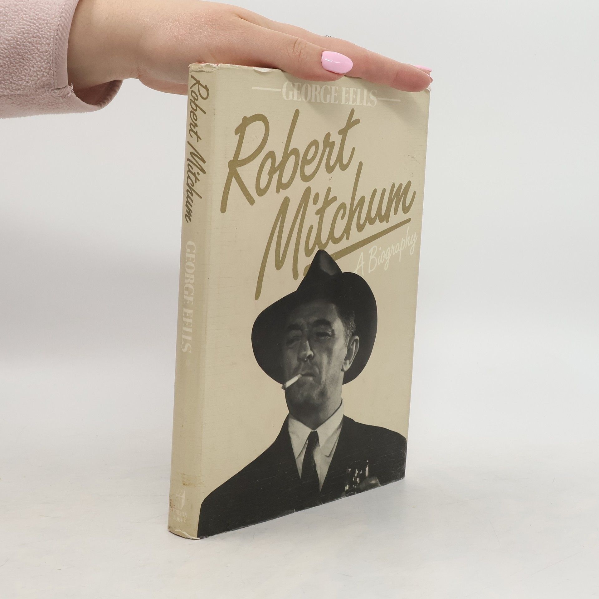 George Eells Robert Mitchum. A Biography