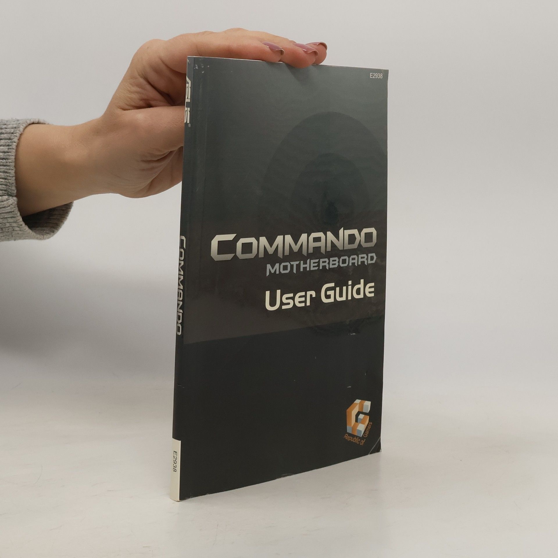 Collectif d'auteurs Commando Motherboard. User Guide