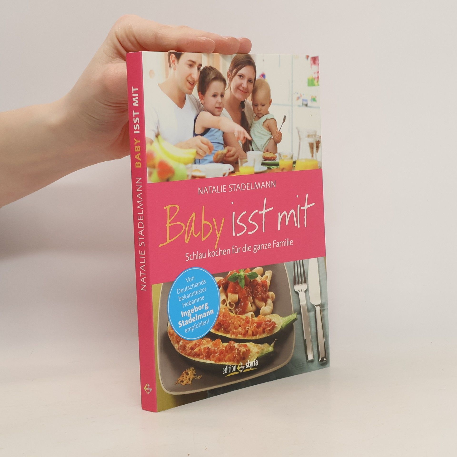 Natalie Stadelmann Baby isst mit