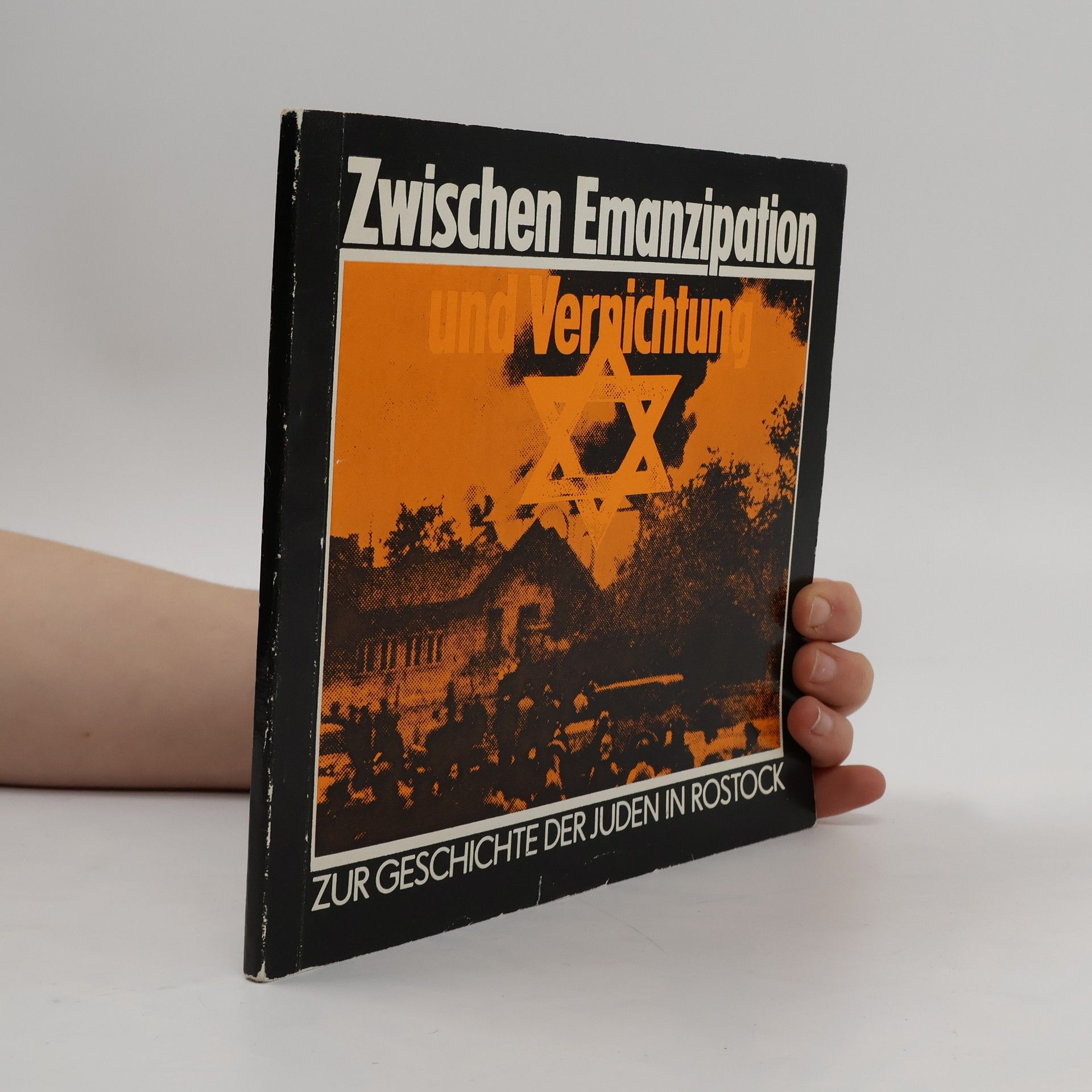 kolektiv Zwischen Emanzipation und Vernichtung