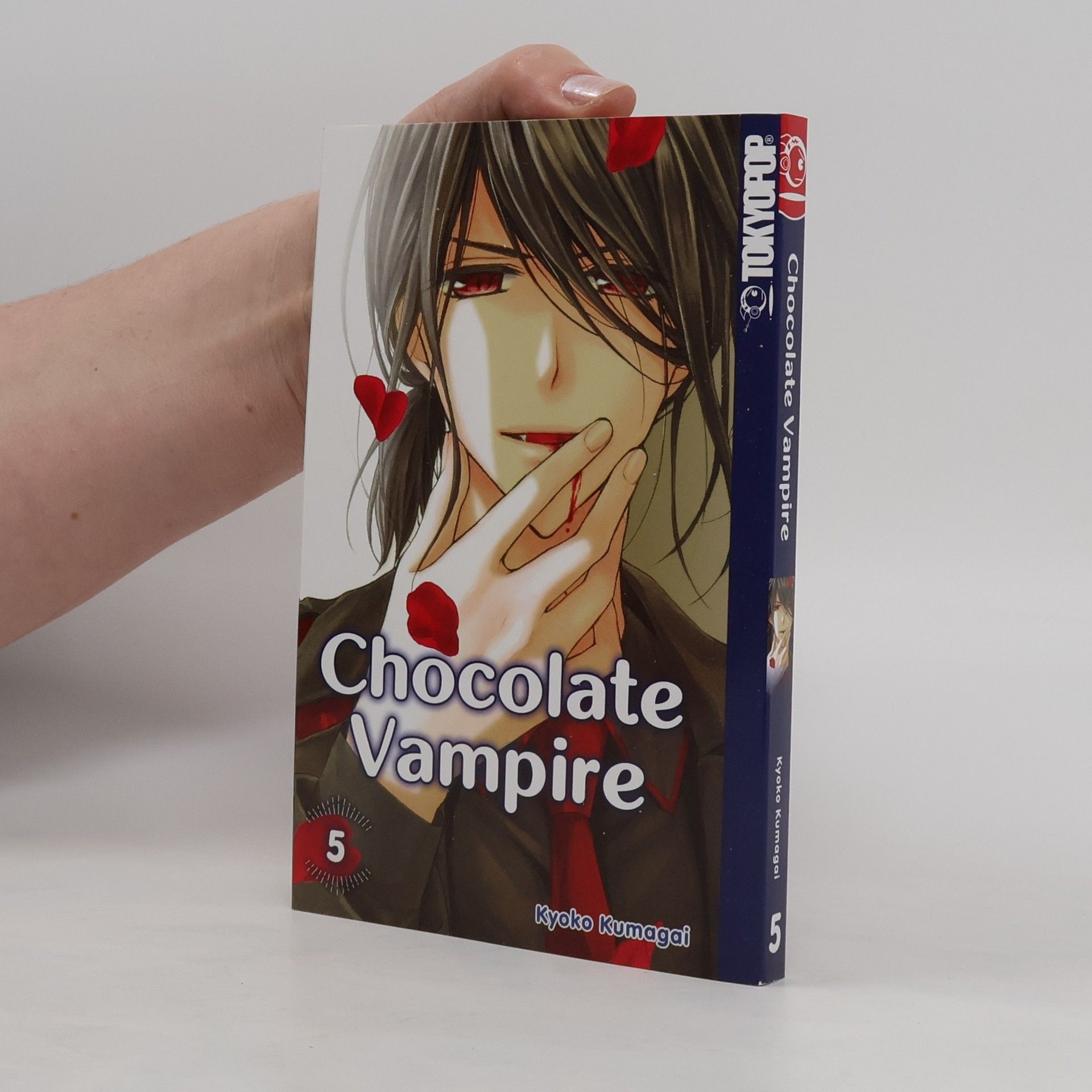 Kyōko Kumagai Chocolate vampire 5