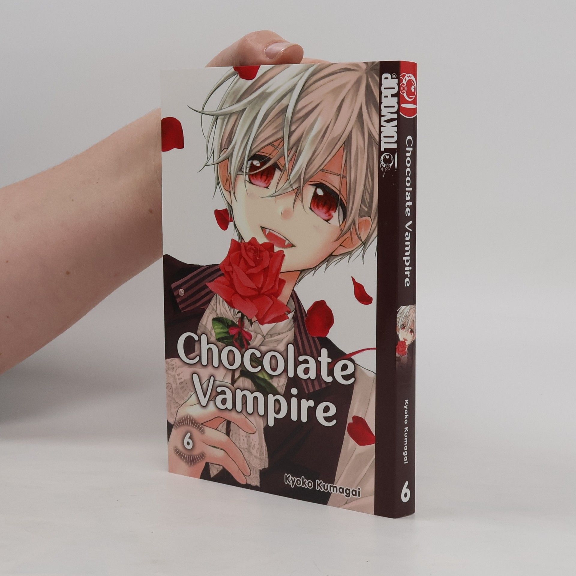 Kyōko Kumagai Chocolate vampire 6