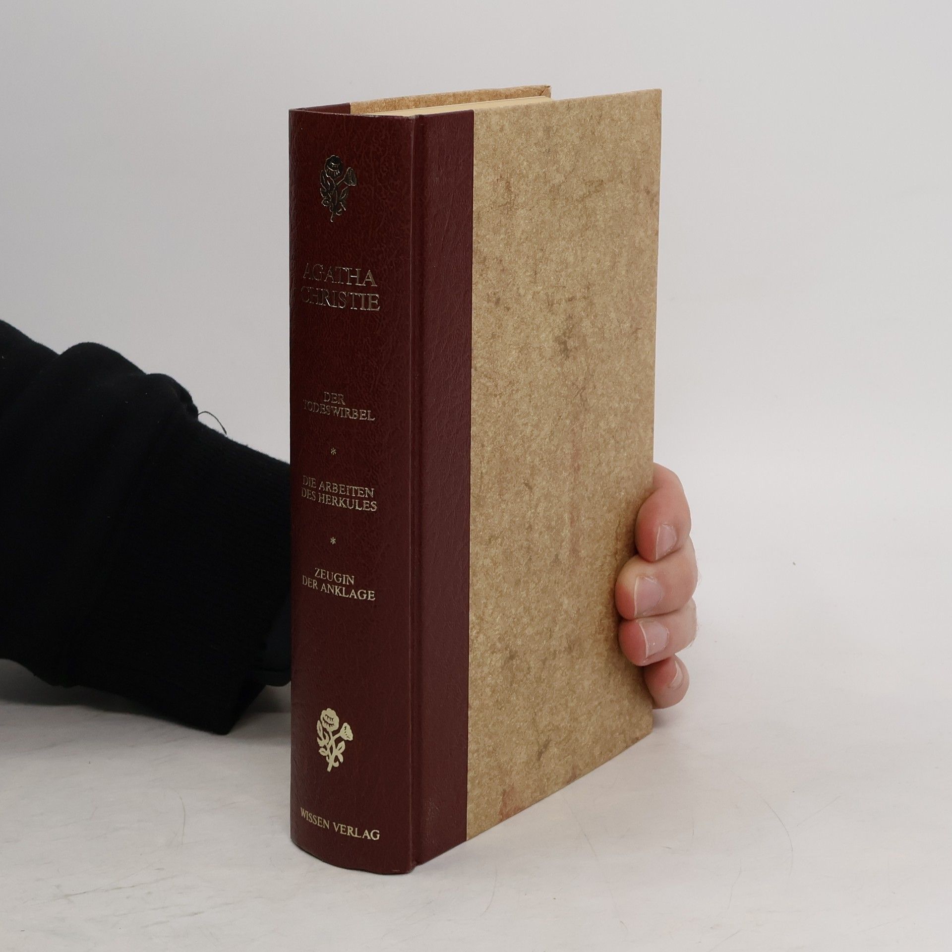 Agatha Christie Der Todeswirbel. Die arbeiten des Herkules. Zeugin der Anklage