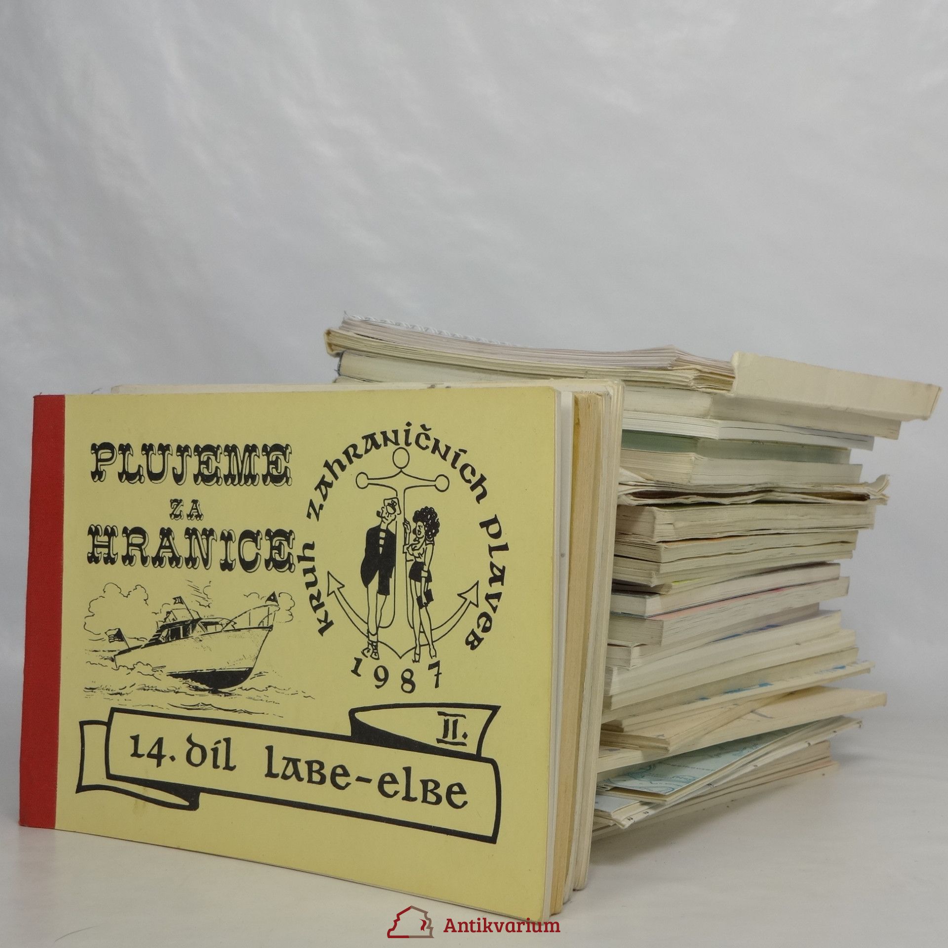 Autorenkollektiv Hromádka sešitů Plujeme za hranice (podrobně nafoceno)