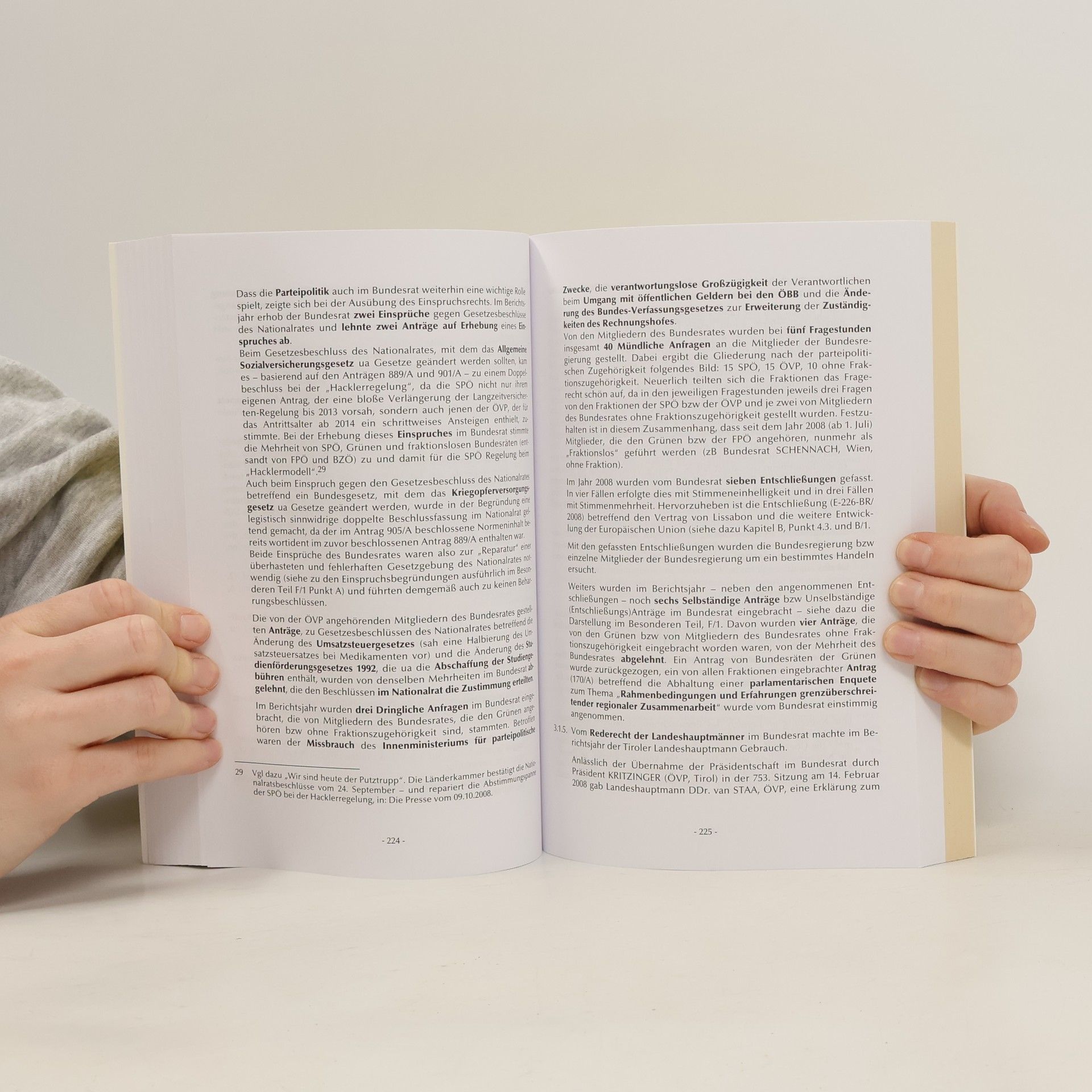 kolektiv 33. Bericht über den Föderalismus in Österreich