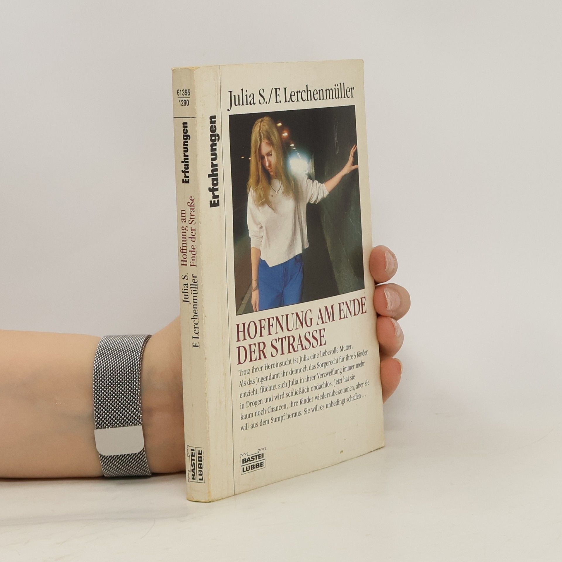 Julia S. Hoffnung am Ende der Strasse