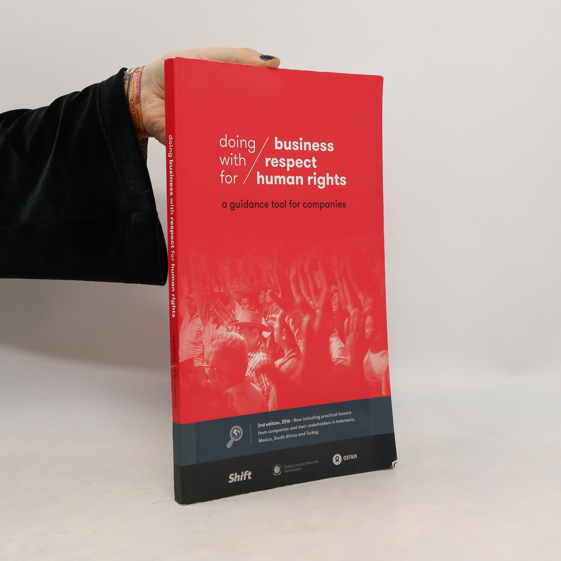 Collectif d'auteurs Doing business with respect for human rights