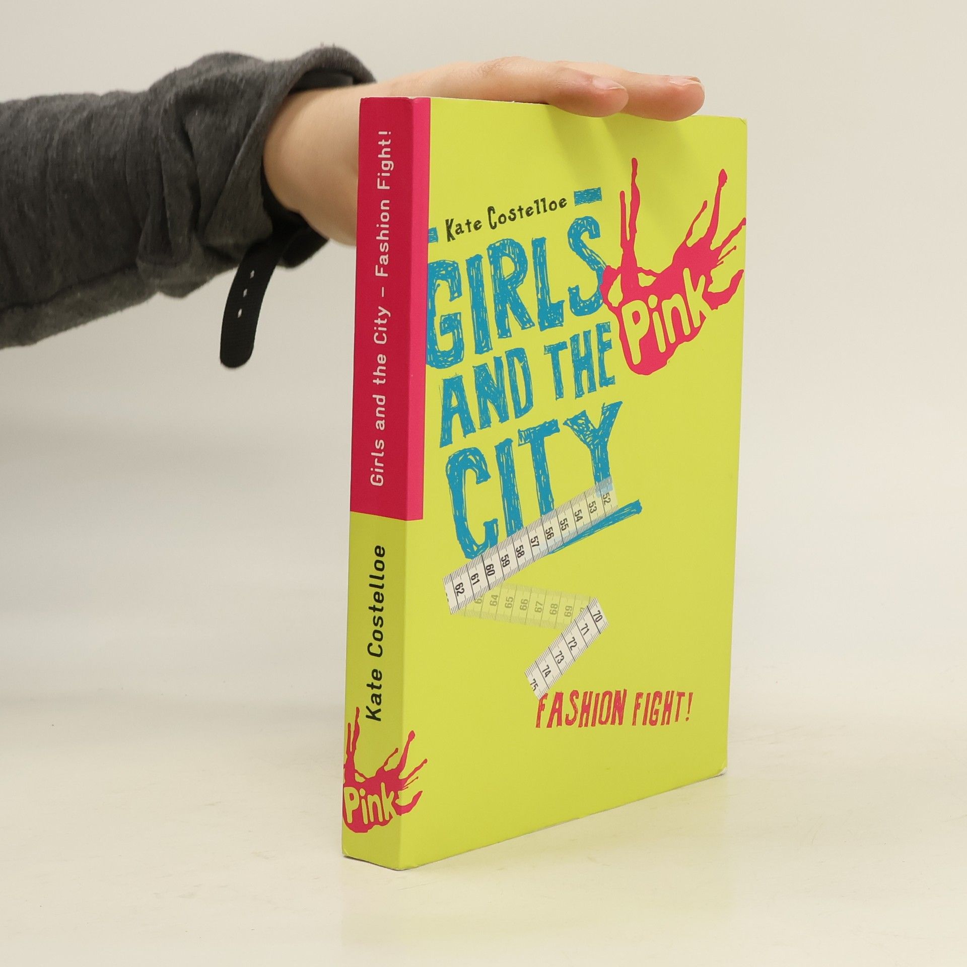 Annie Dalton Girls and the City - Fashion Fight!