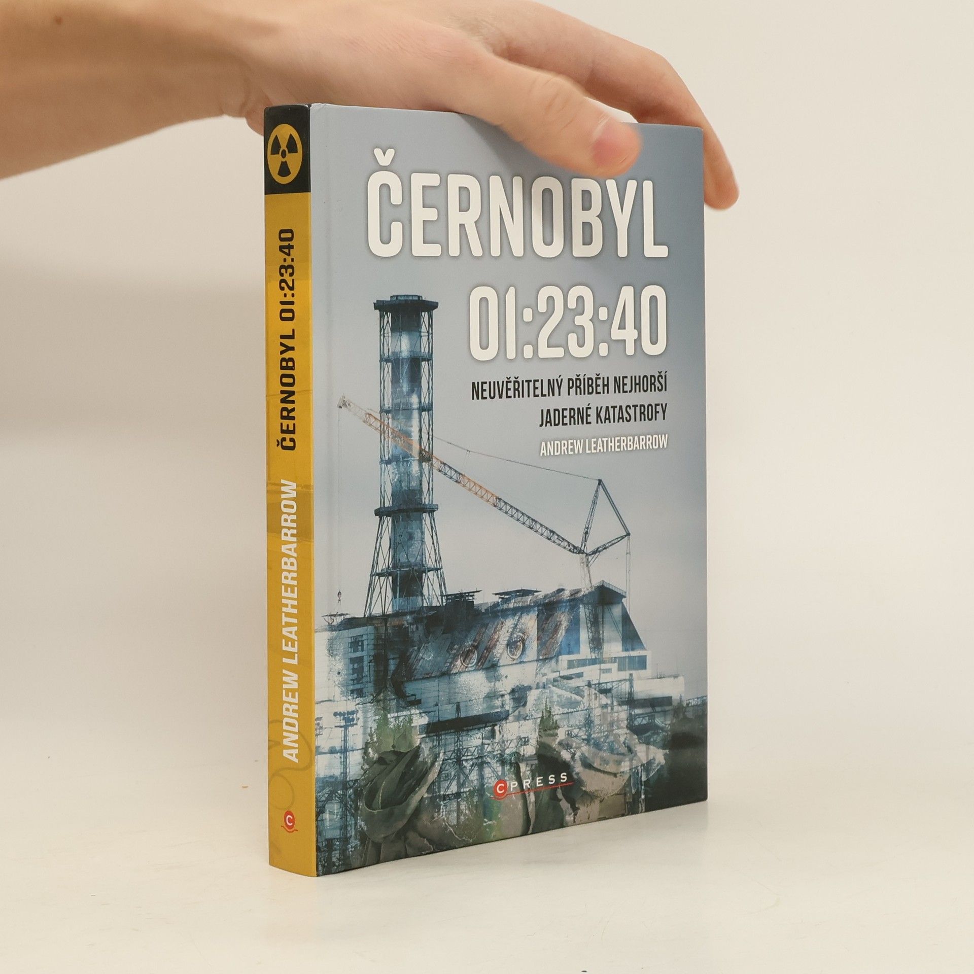 Andrew Leatherbarrow Černobyl 01:23:40