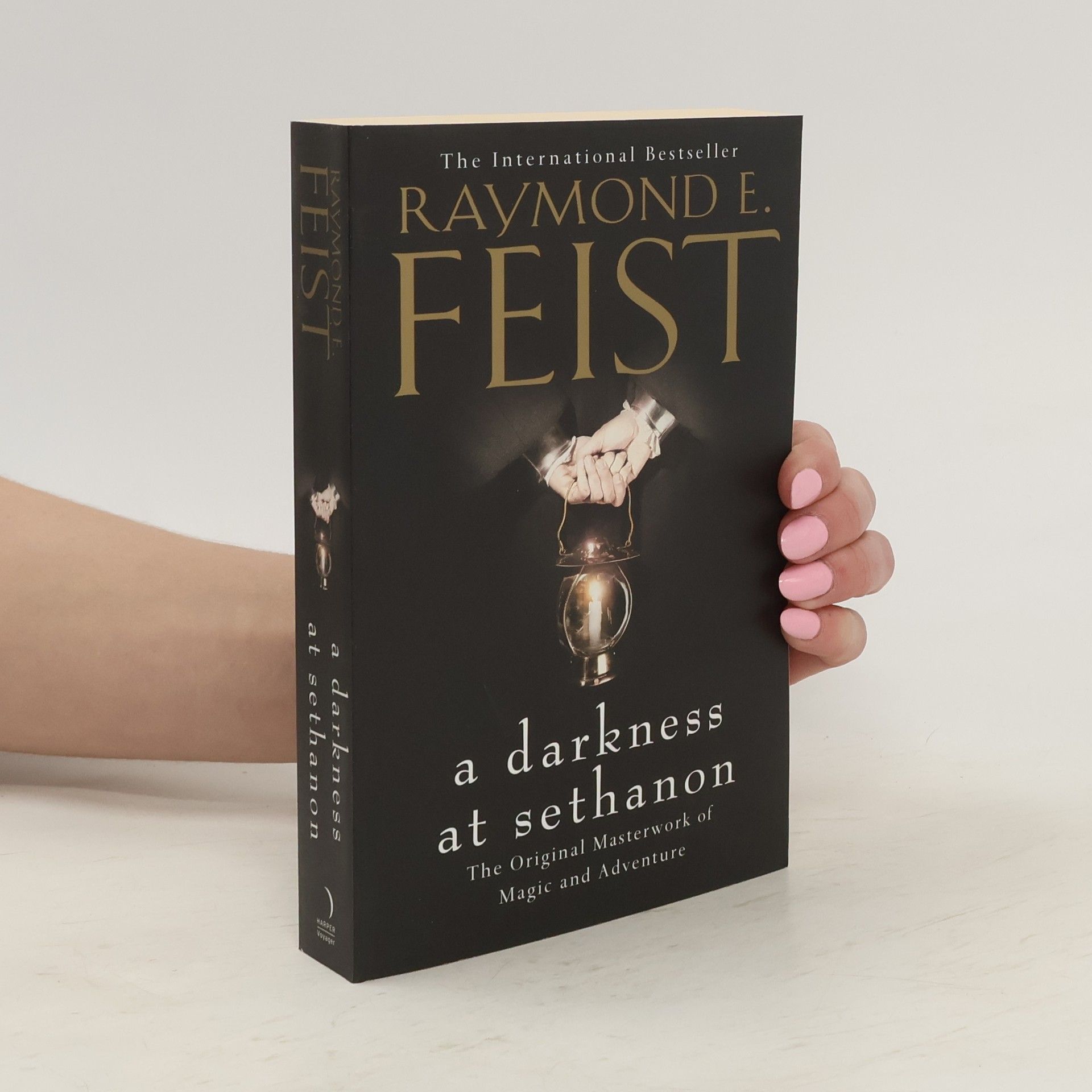 Raymond E. Feist A darkness at Sethanon