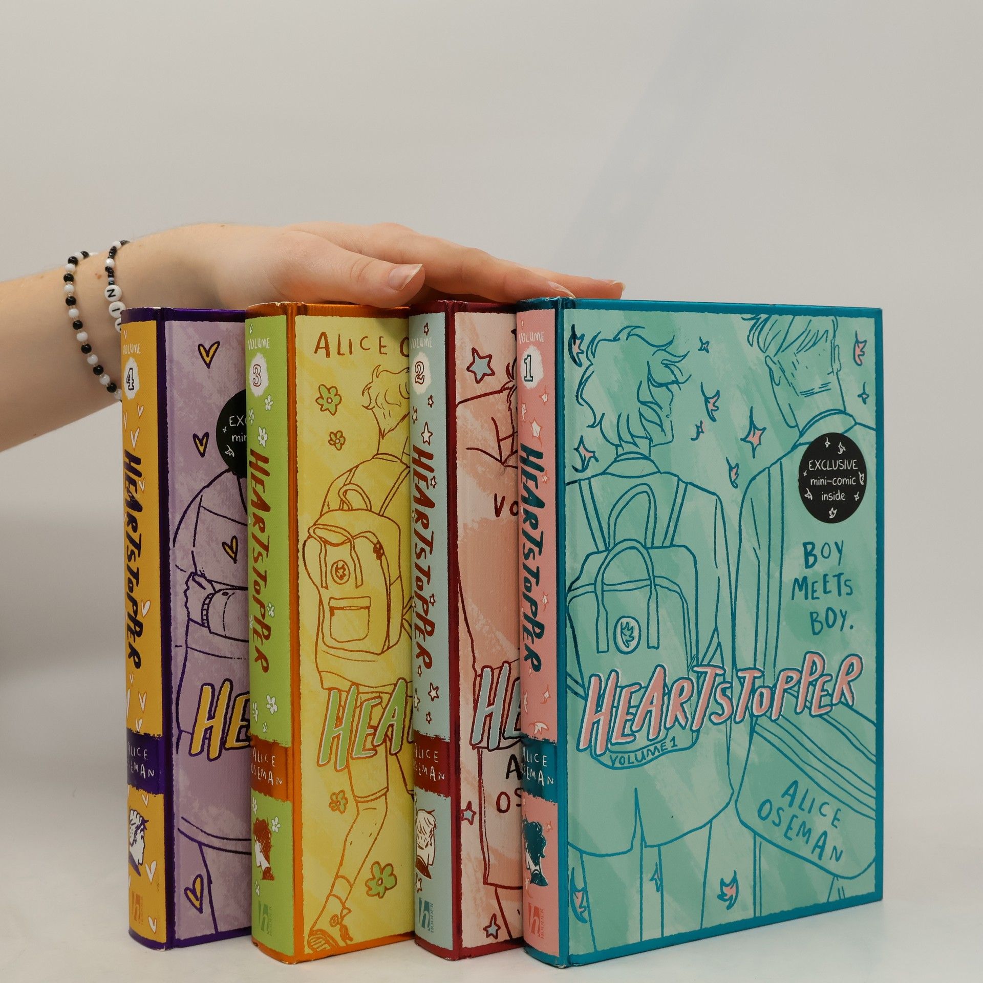 Alice Oseman Heartstopper 1-4