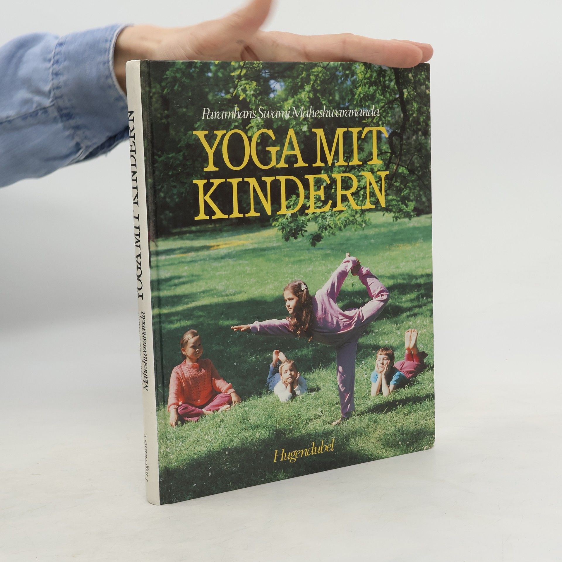 Maheśvarānanda Yoga mit Kindern
