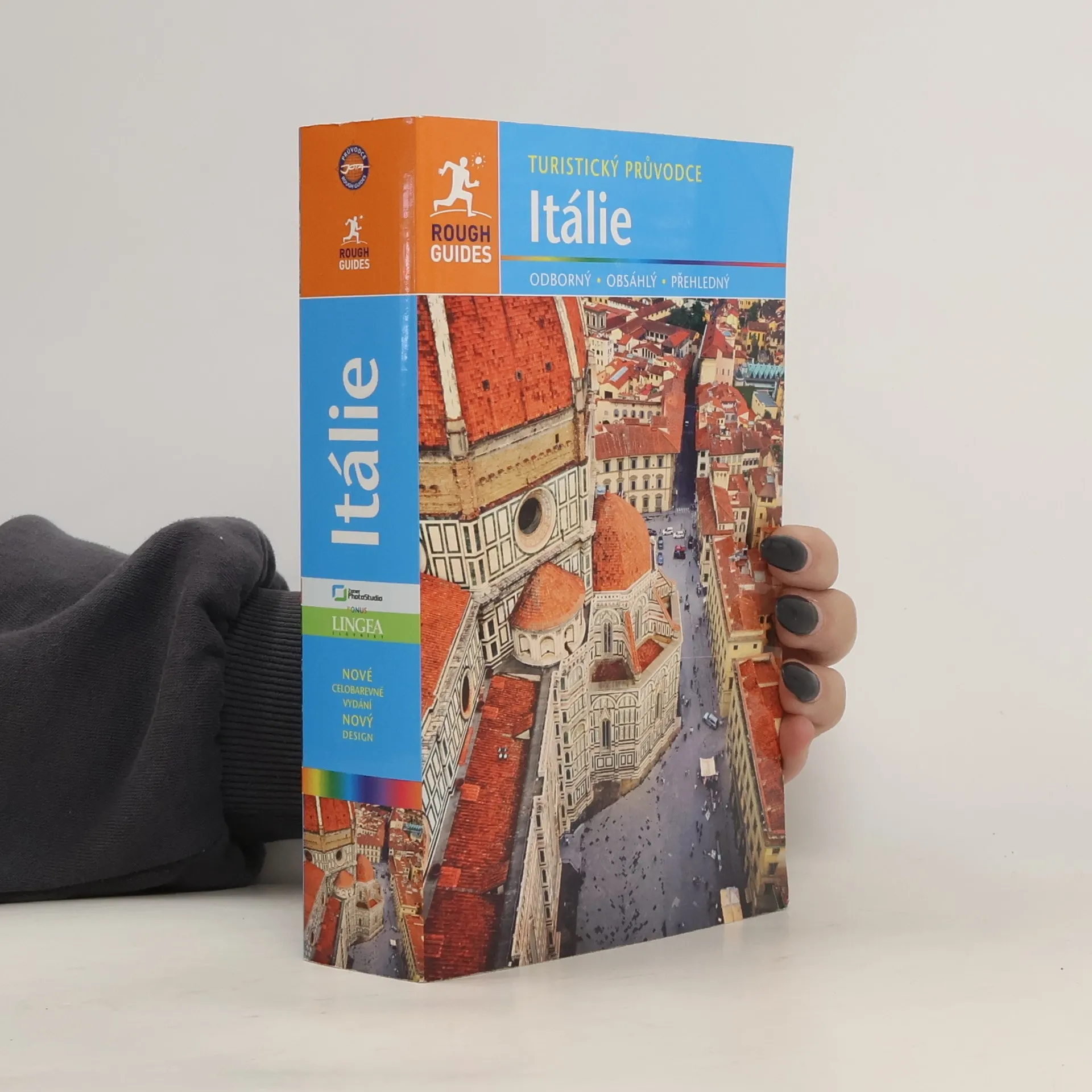 Itálie - Turistický průvodce | Book | Paperback | Robert Andrews | CS