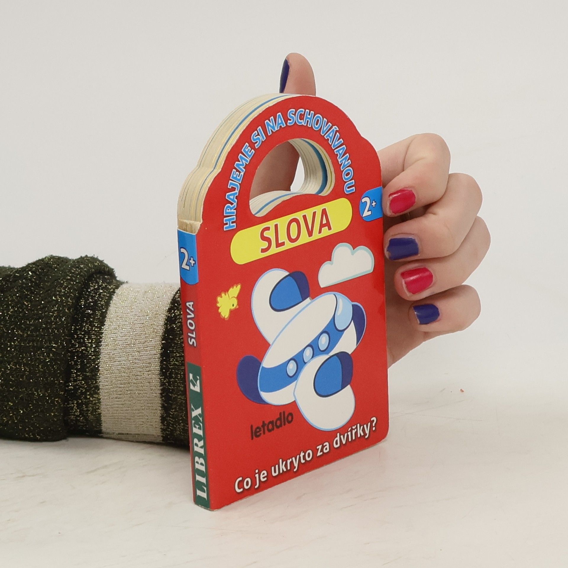 AA.VV. Hrajeme si na schovávanou Slova 2+