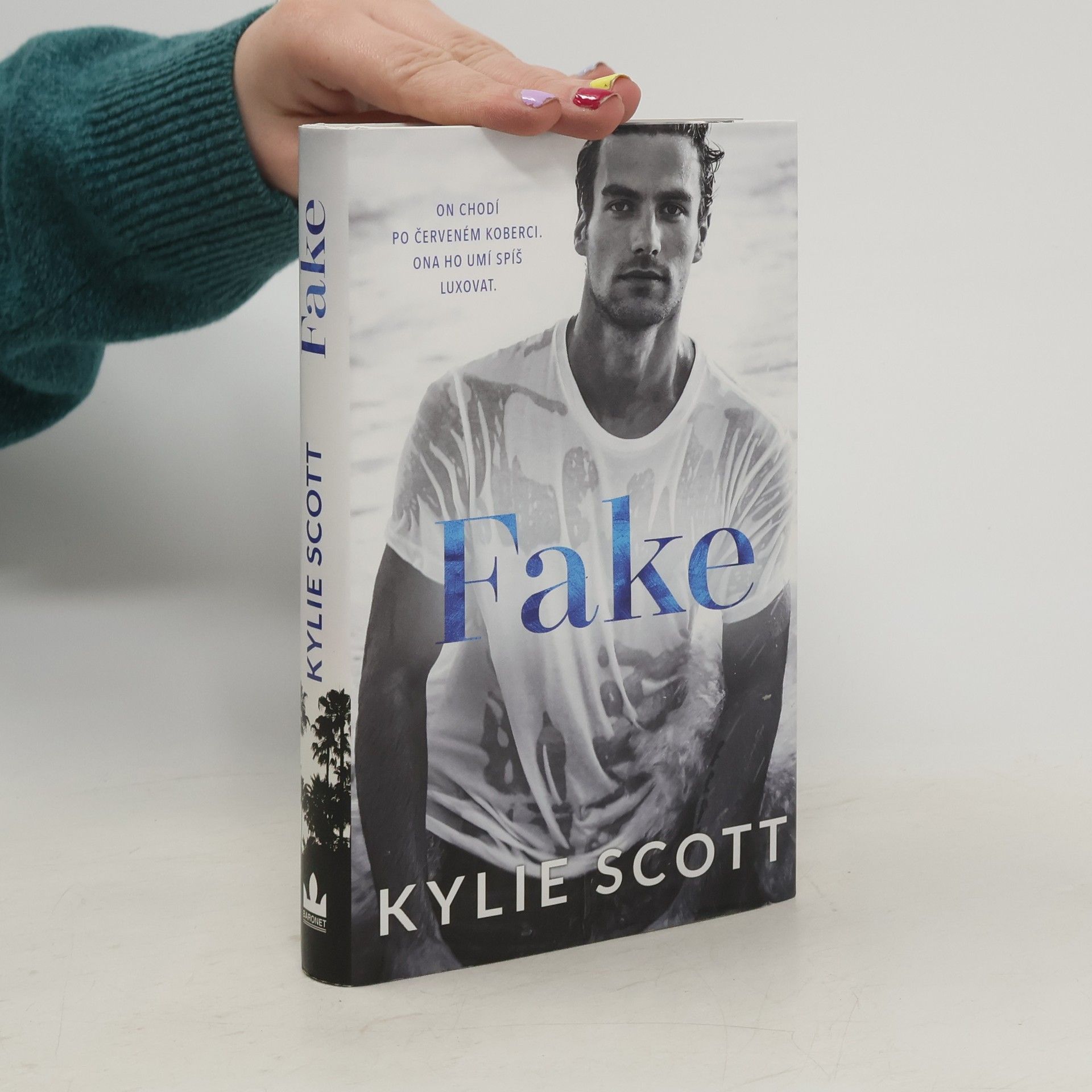 Kylie Scott Fake: West Hollywood.