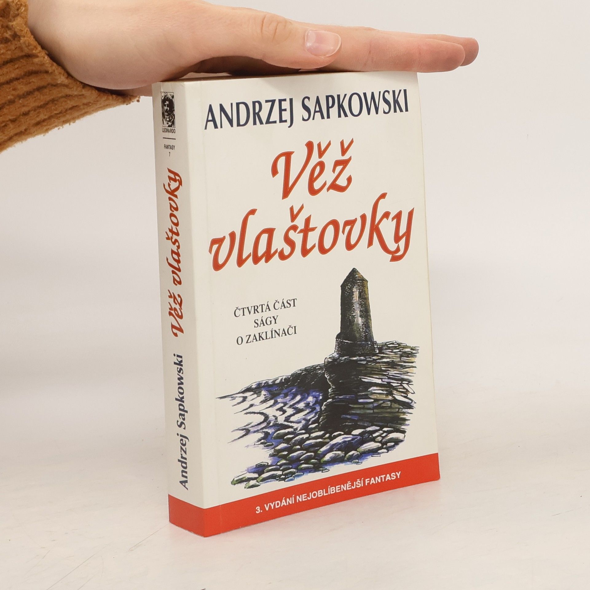 Andrzej Sapkowski Věž vlaštovky. Čtvrtá část ságy o zaklínači