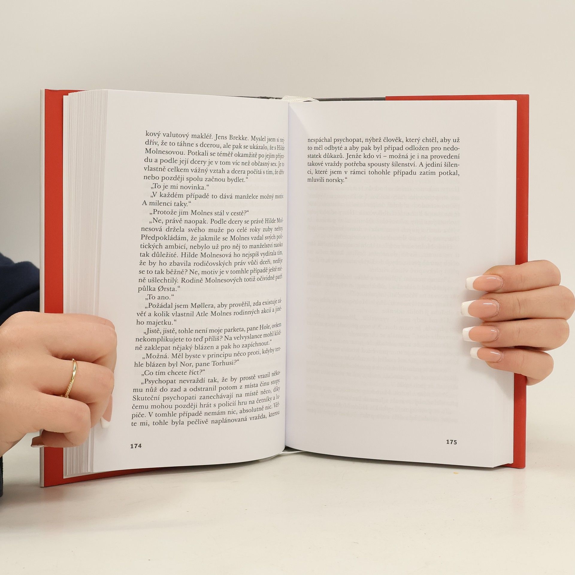 Jo Nesbø Švábi