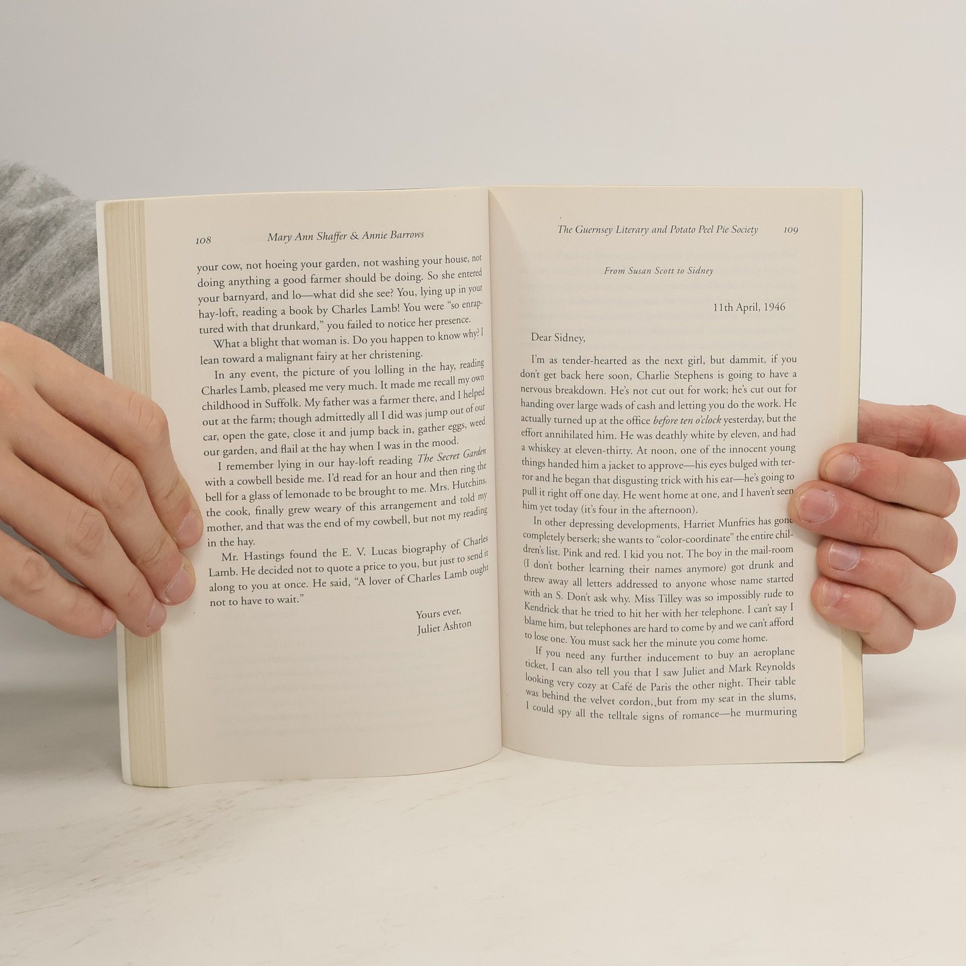 Mary Ann Shaffer The Guernsey literary and potato peel pie society