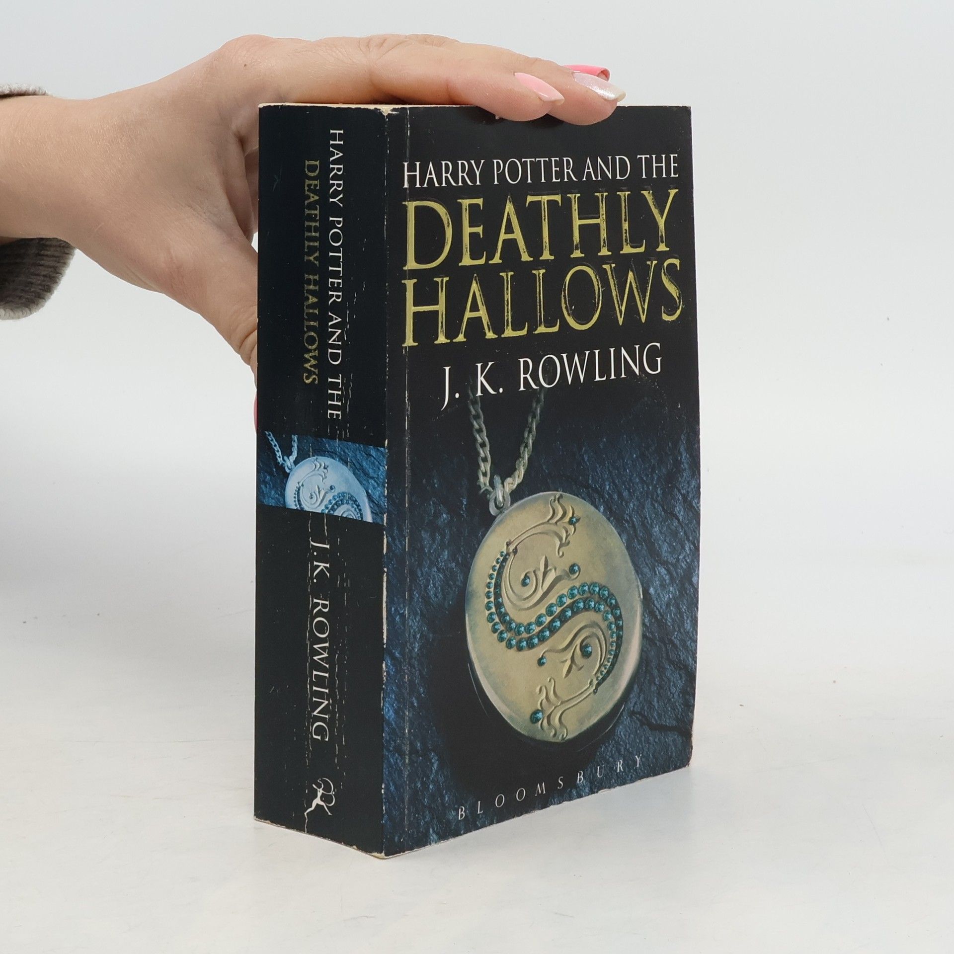 Joanne K. Rowling Harry Potter and the Deathly Hallows