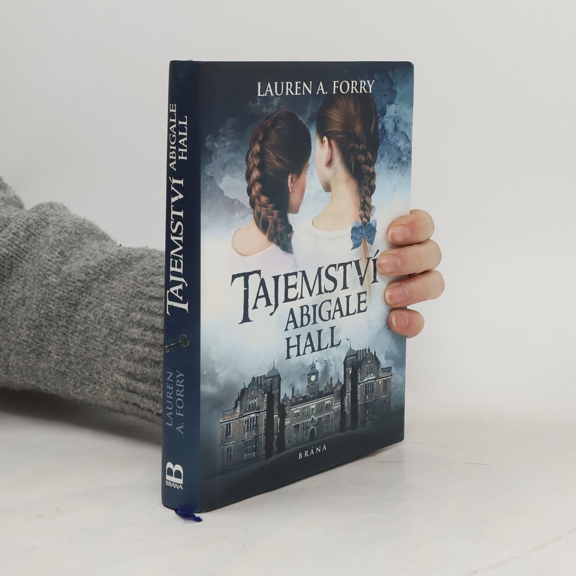 Lauren A. Forry Tajemství Abigalle Hall